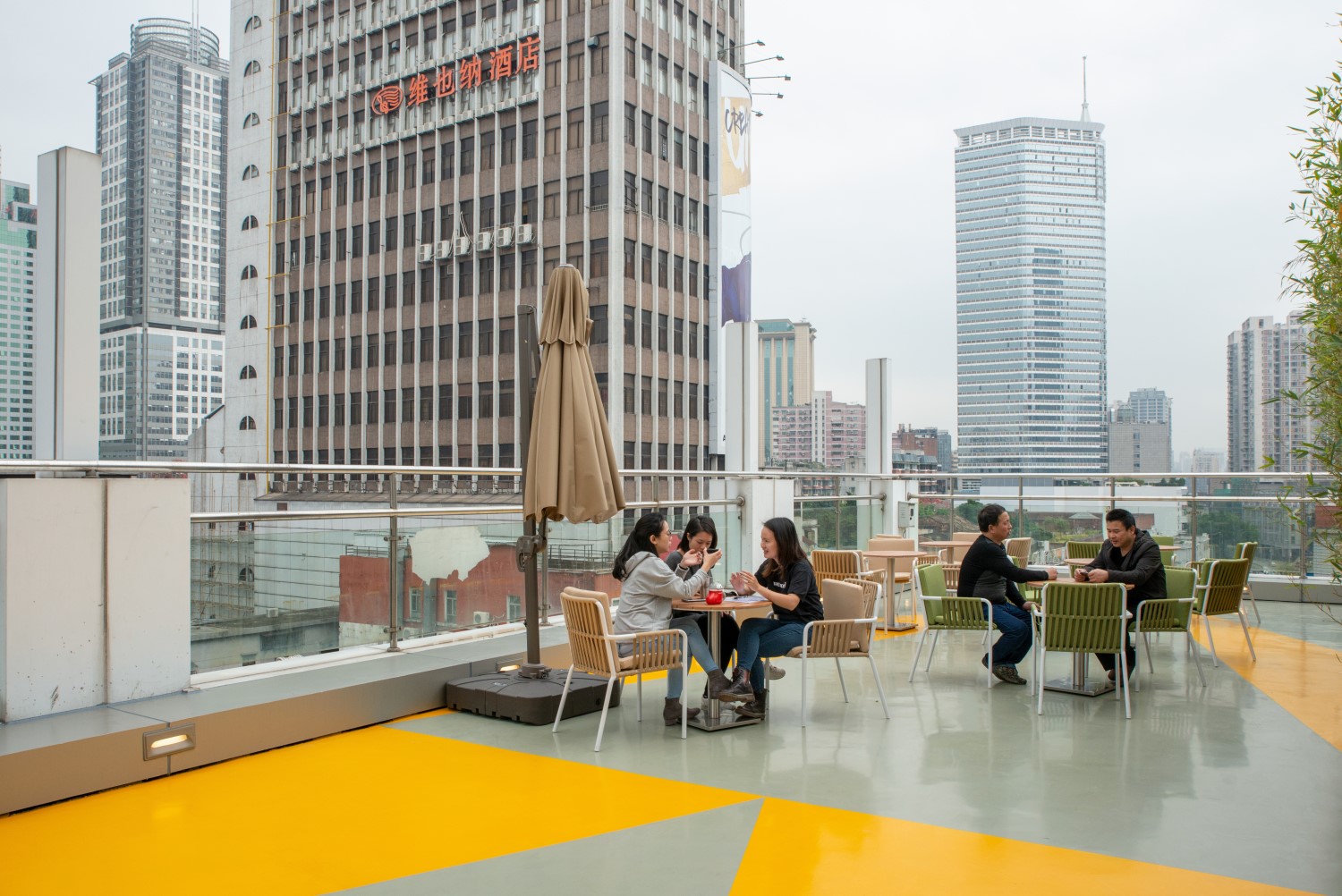 WeWork Dama Station Business Center image 4