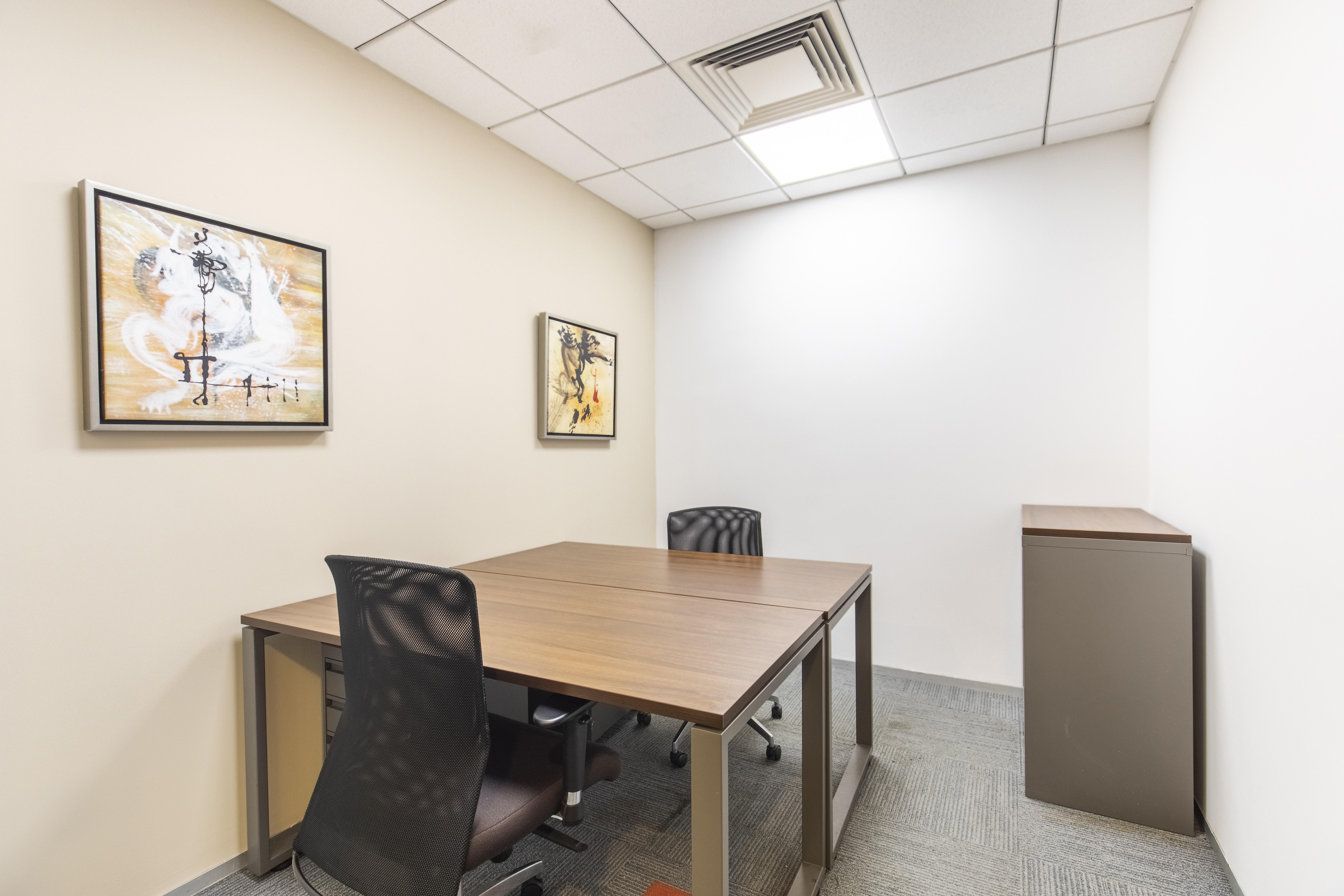 Regus - Hangzhou Foreign Economy & Trade Plaza image 3