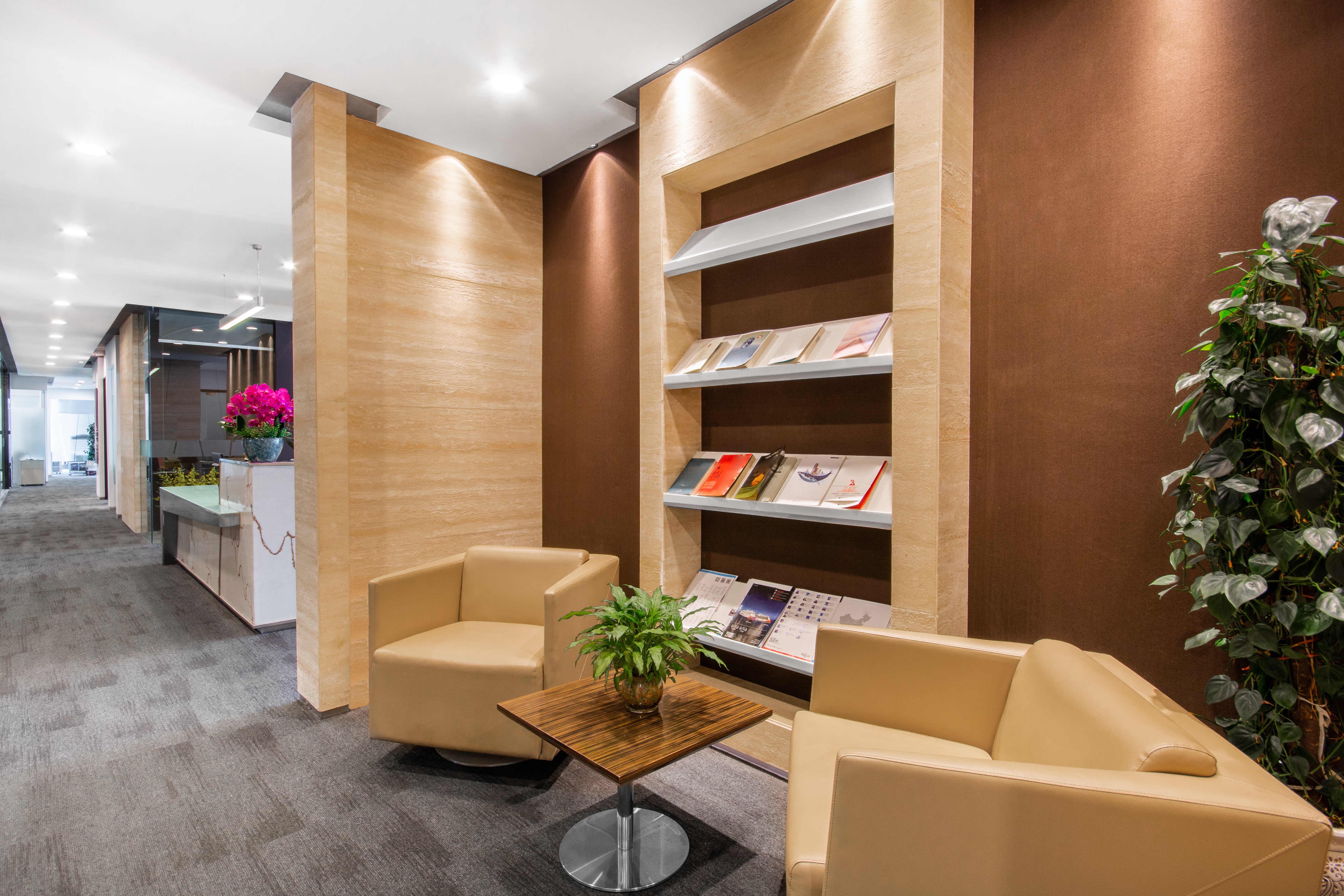 Regus - Kunming, Kunming Square image 5