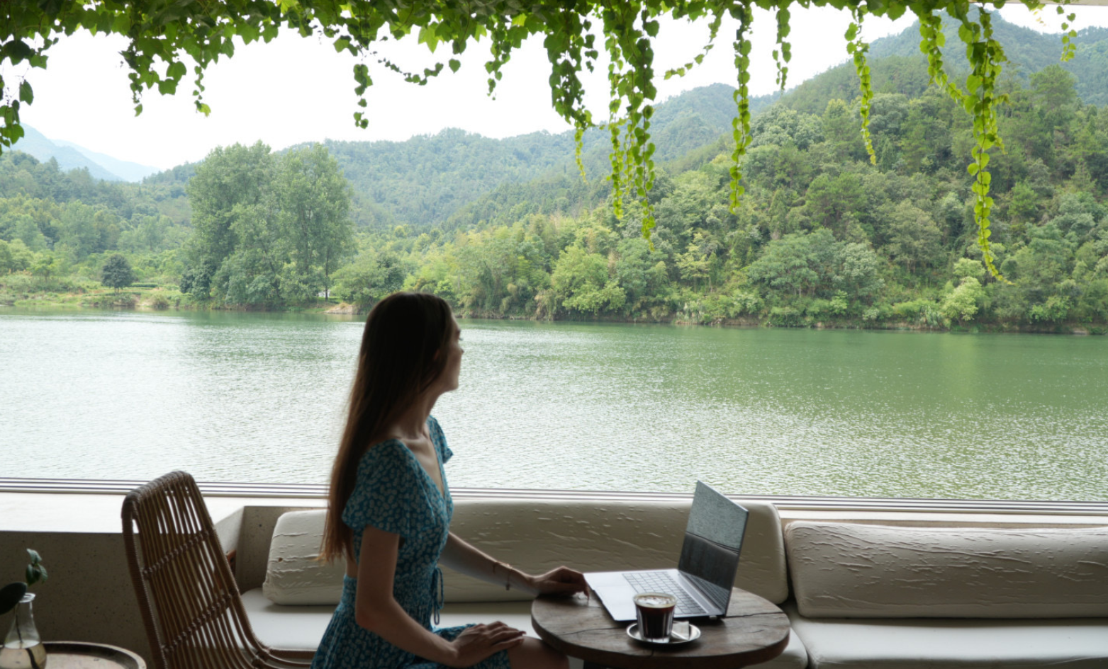 ESGBihu Digitl Nomad Coworking Coliving Hub image 5