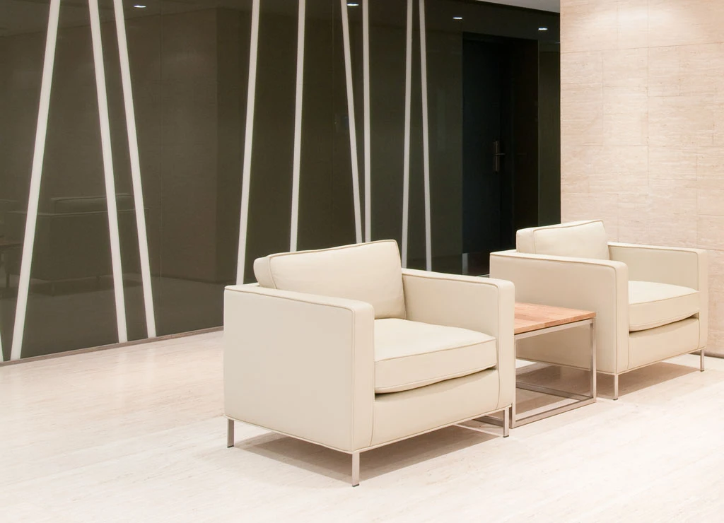 The Executive Centre - AIA Tower image 3