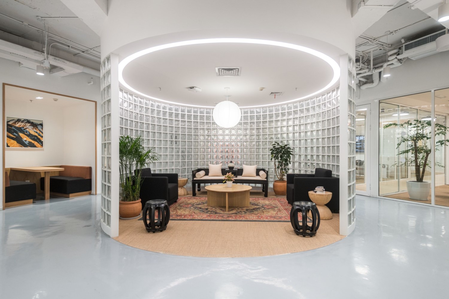 WeWork Golden Eagle Center Tower A image 3