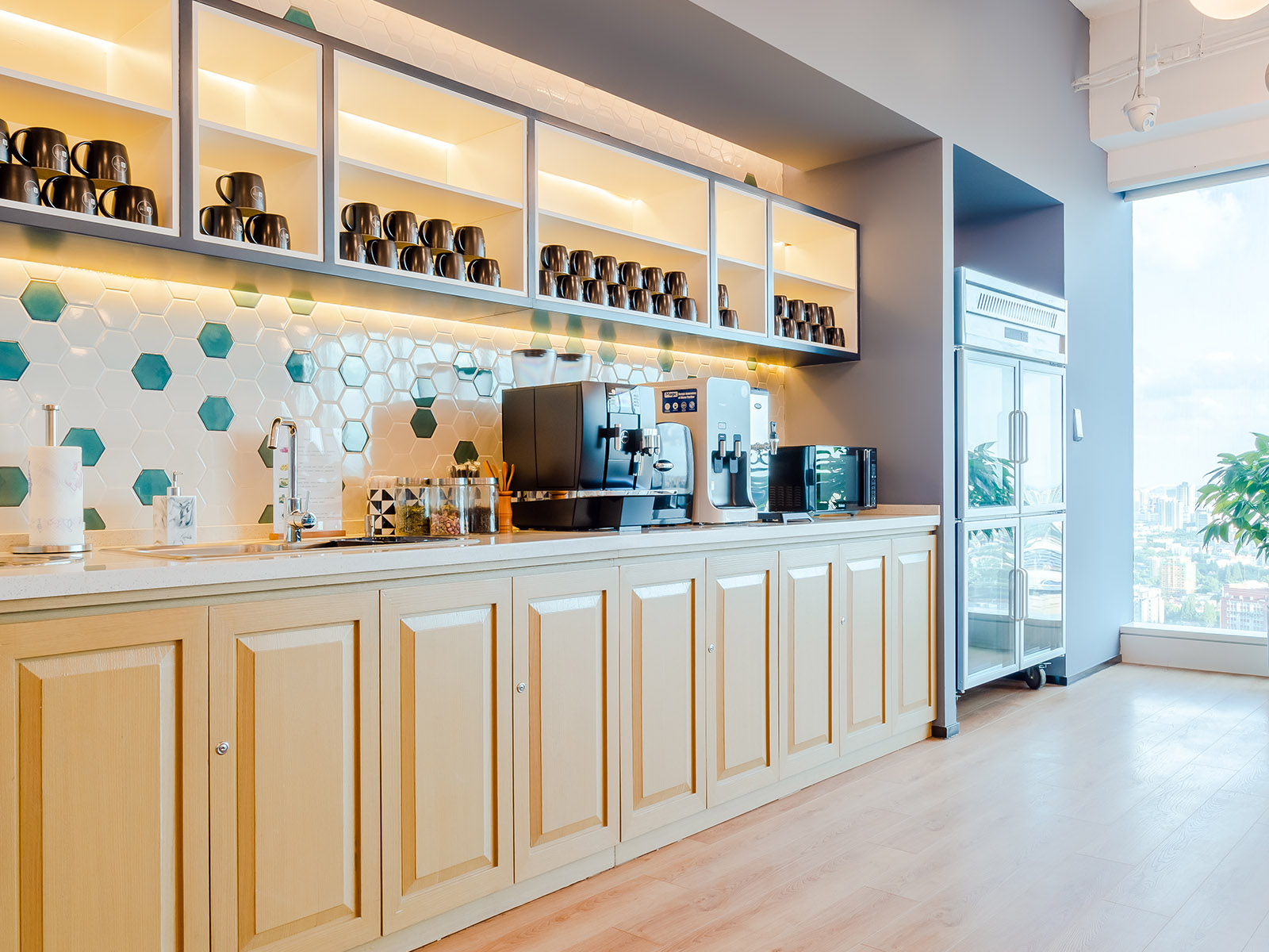 Kr Space Yan'an West Road image 3