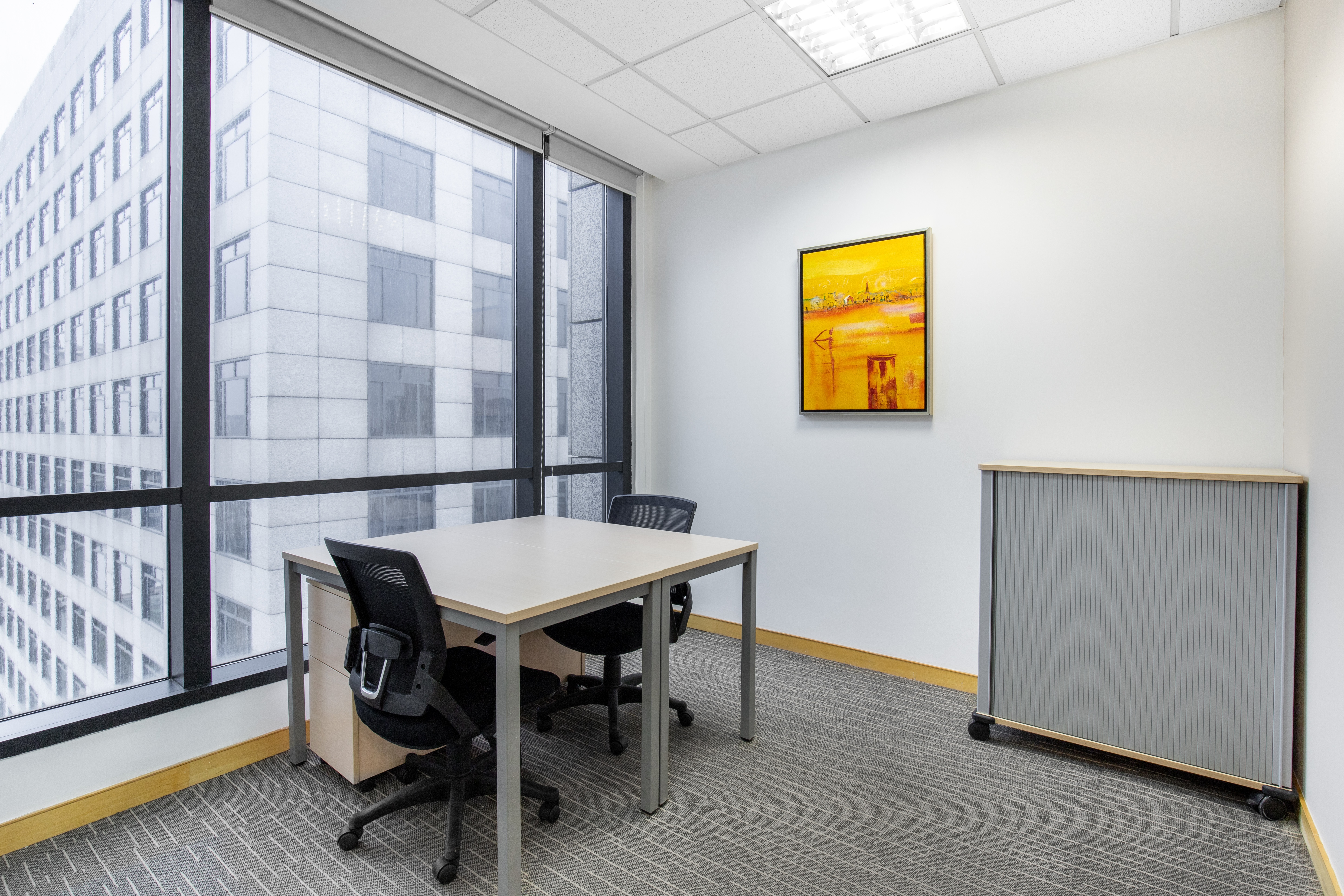 Regus - Shanghai Bund Centre image 3