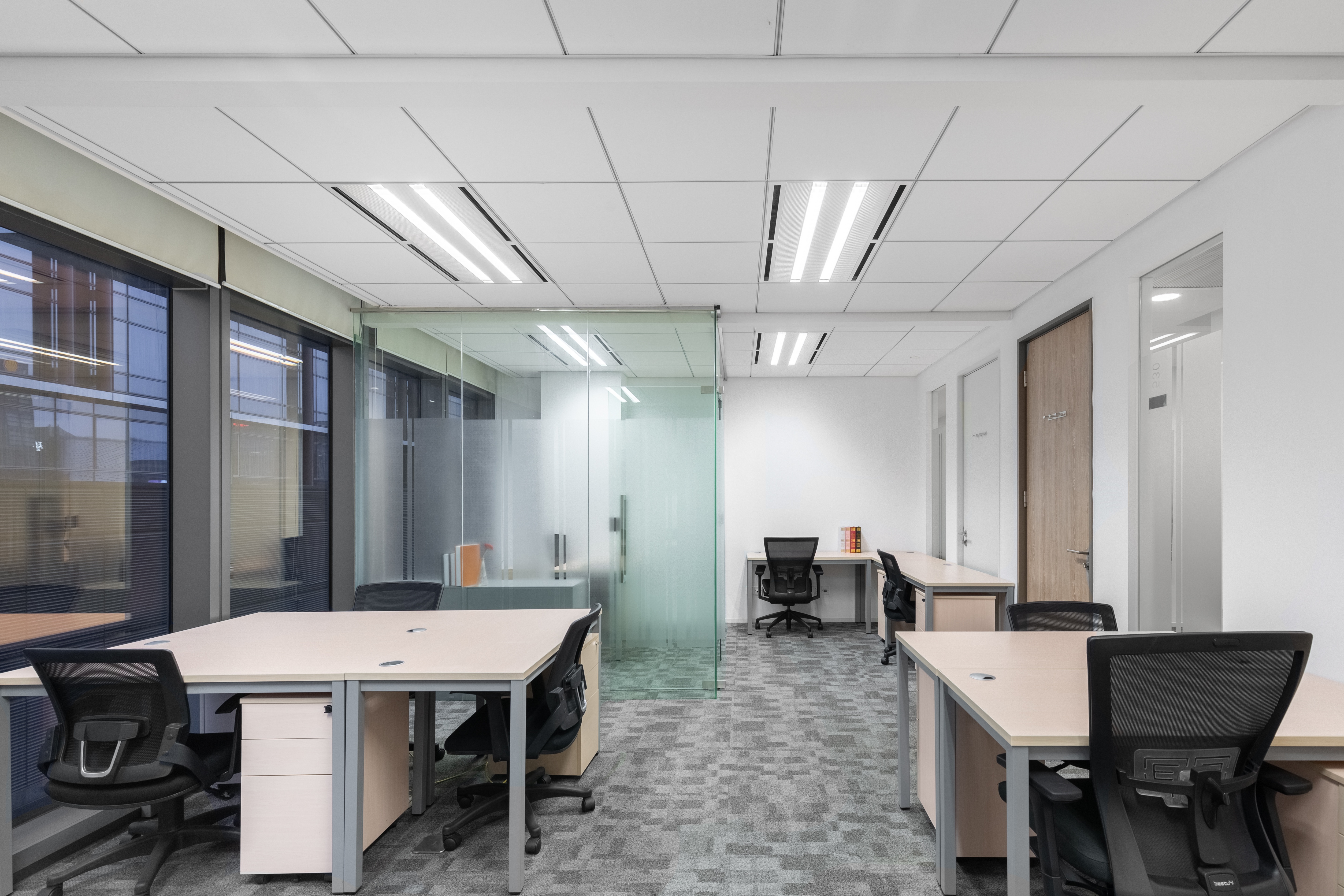 Regus - Shanghai, The Hub image 4