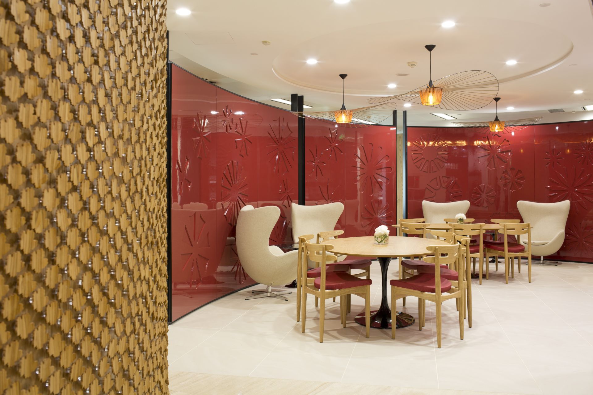 The Executive Centre - K Wah Centre image 4