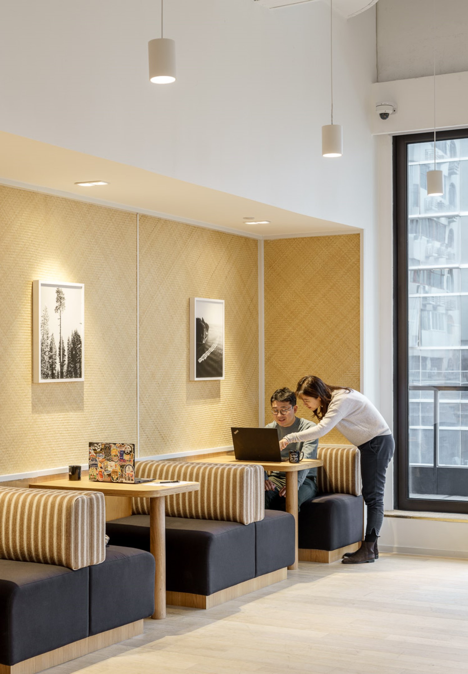 WeWork 188 Huaihai Middle Lu image 4