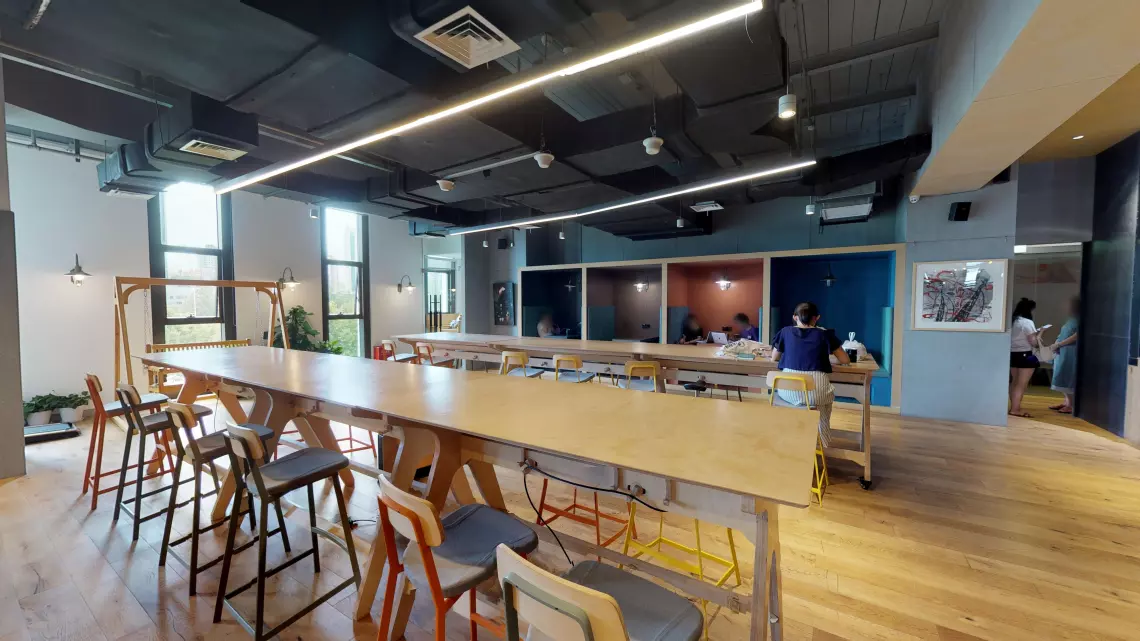 WeWork 35 Loushanguan Lu image 4