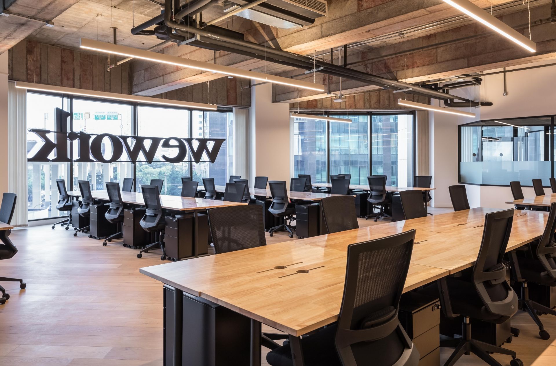 WeWork China Merchants Plaza image 5