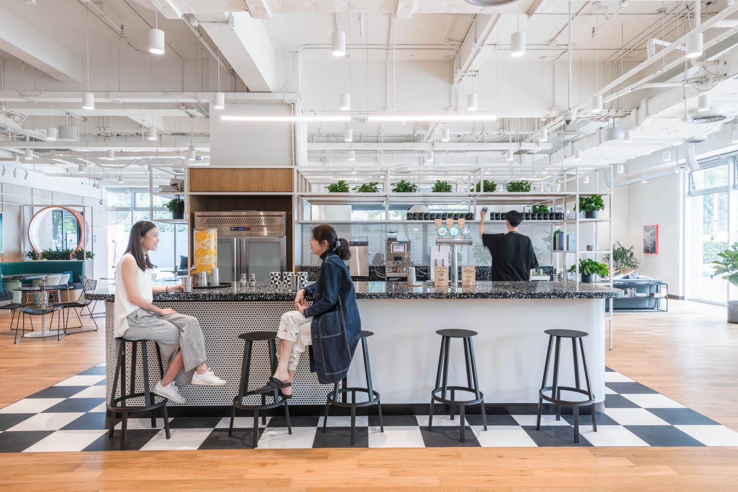 WeWork Li & Fung Plaza image 4