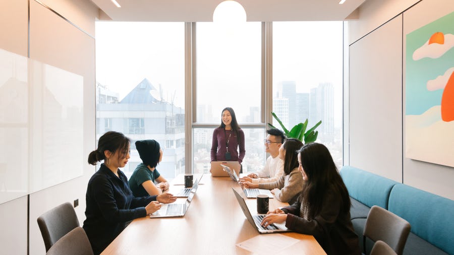 WeWork The Center image 2