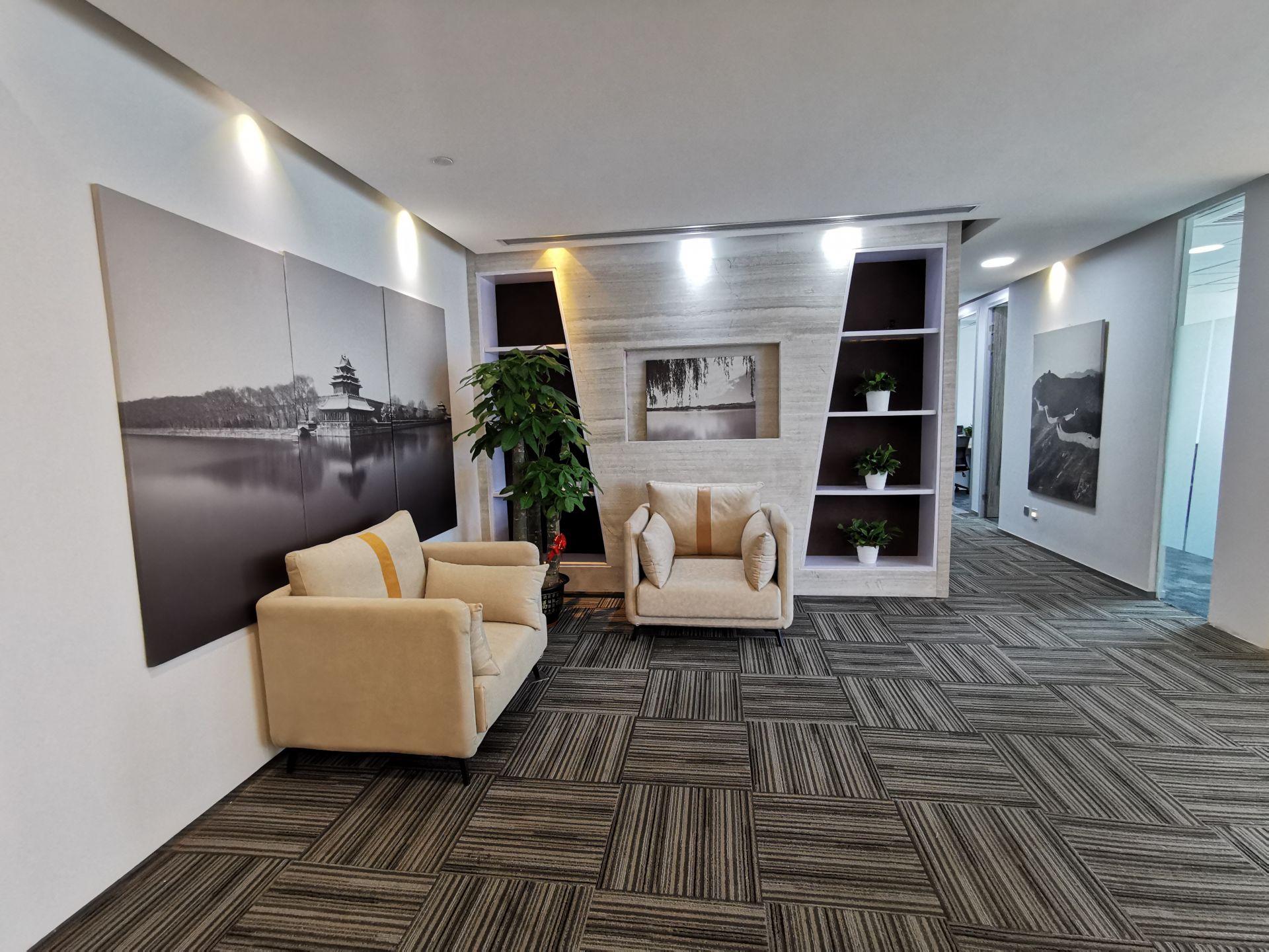 Doplin Business Center (Shenzhen New World Center) image 5