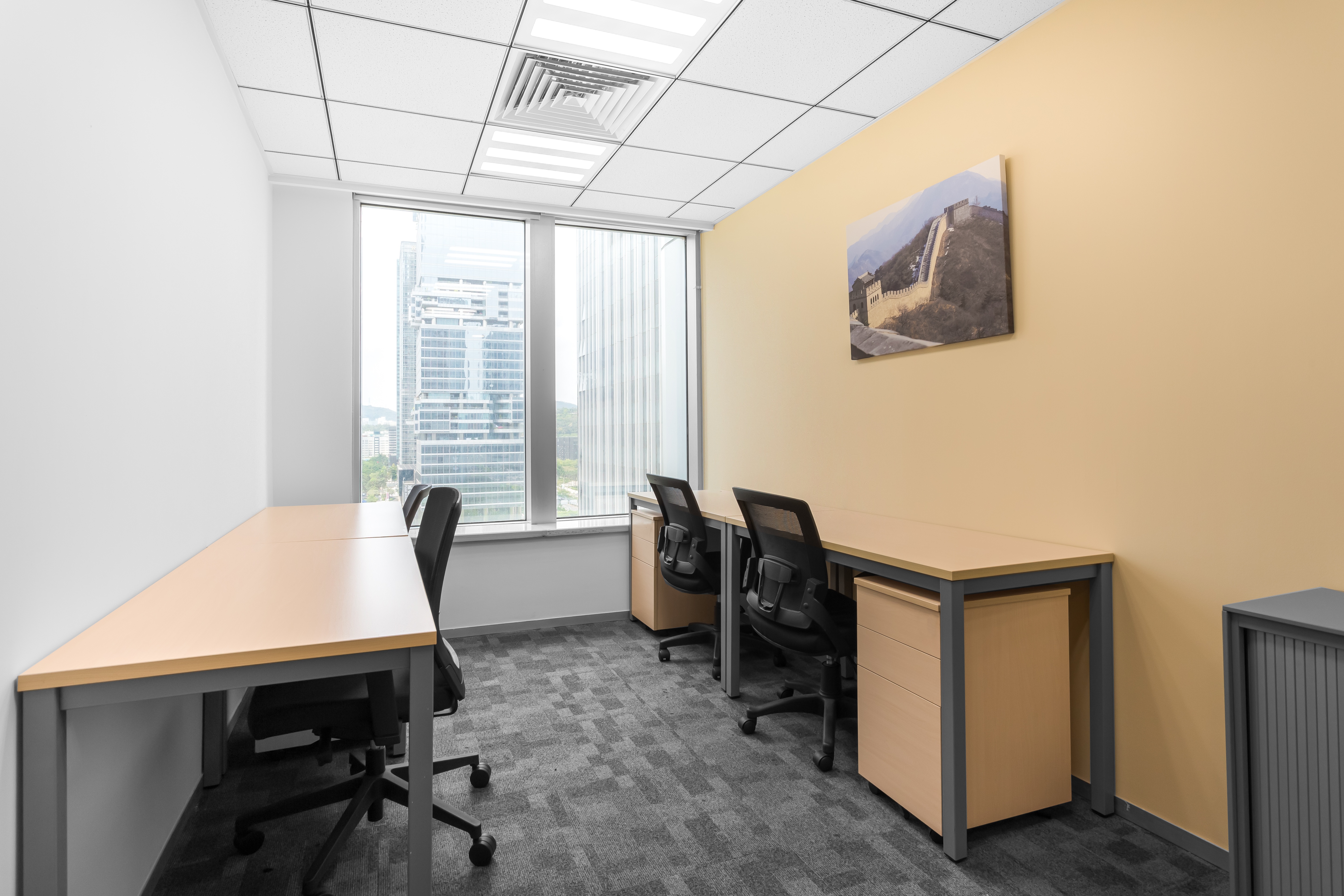 Regus - Shenzhen, Times Financial Centre image 3