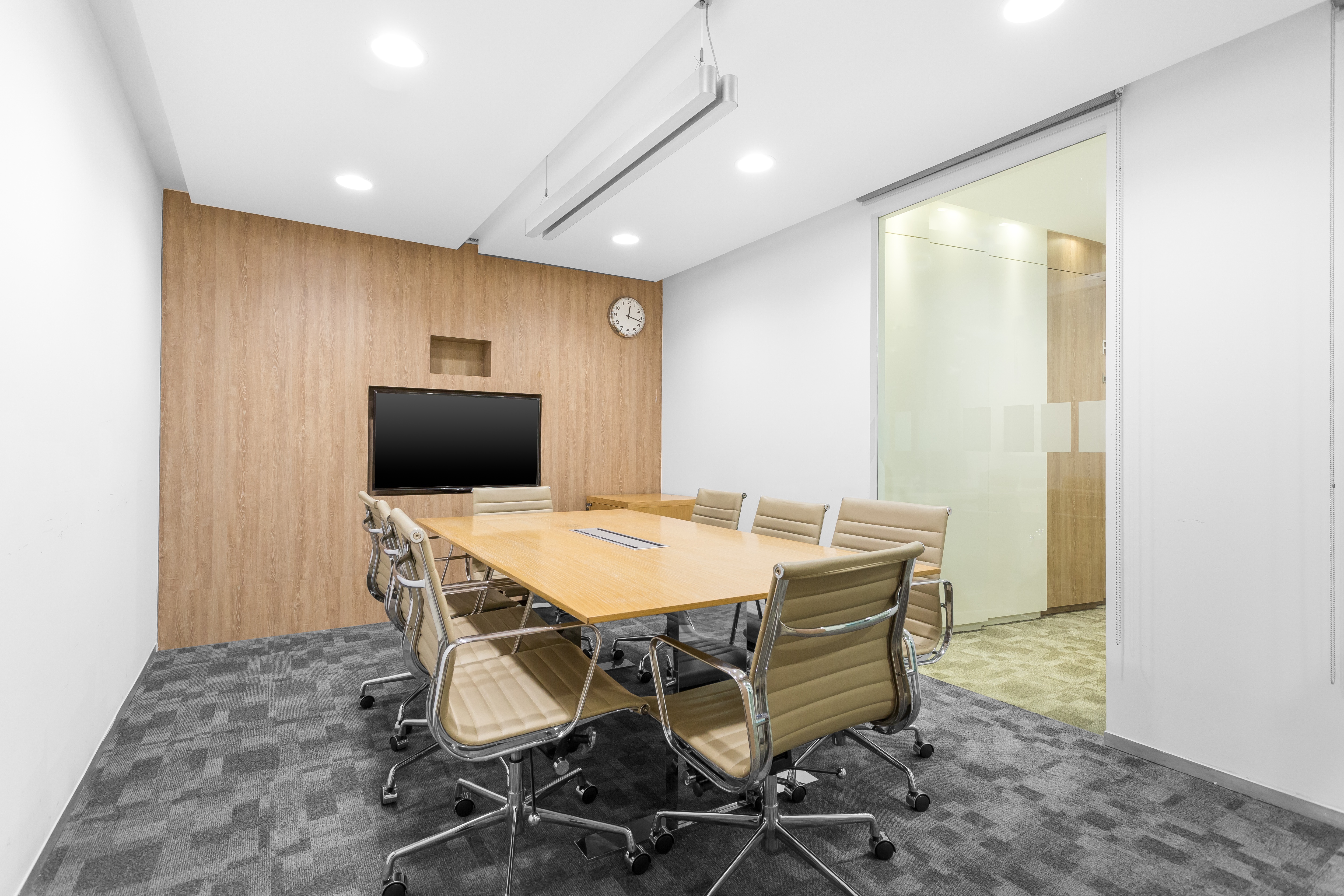 Regus - Shenzhen, Times Financial Centre image 4