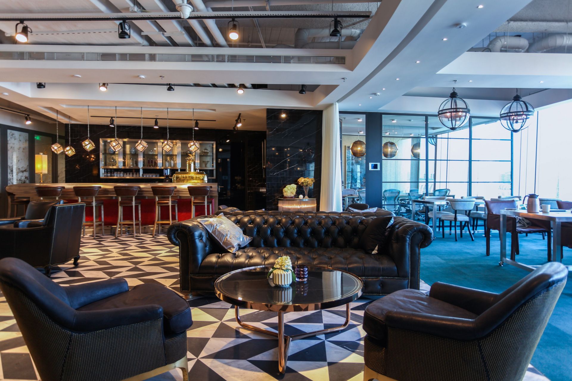 The Executive Centre - China Resources Tower Shenzhen image 3