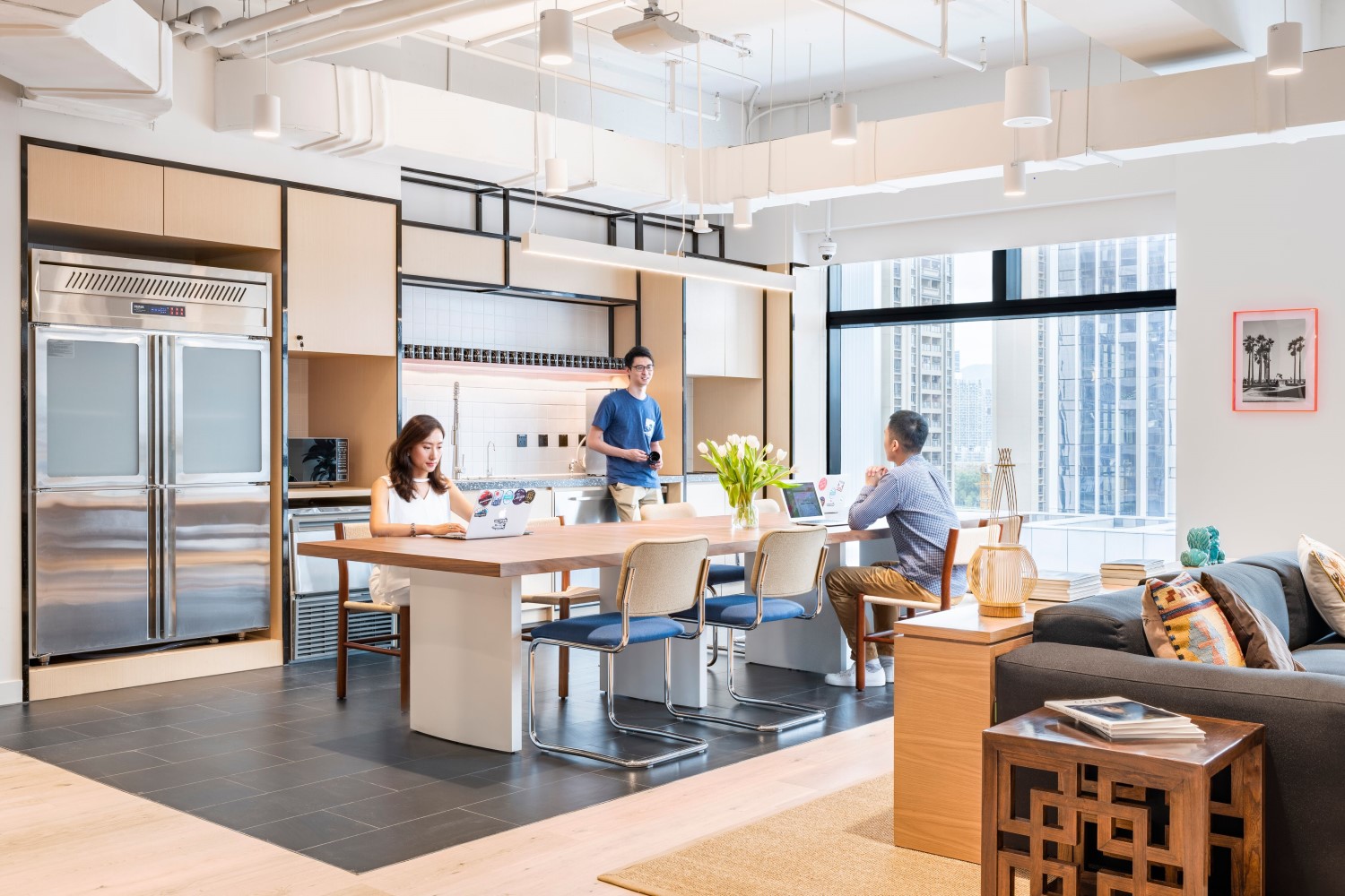 WeWork CR Land Tower D image 4