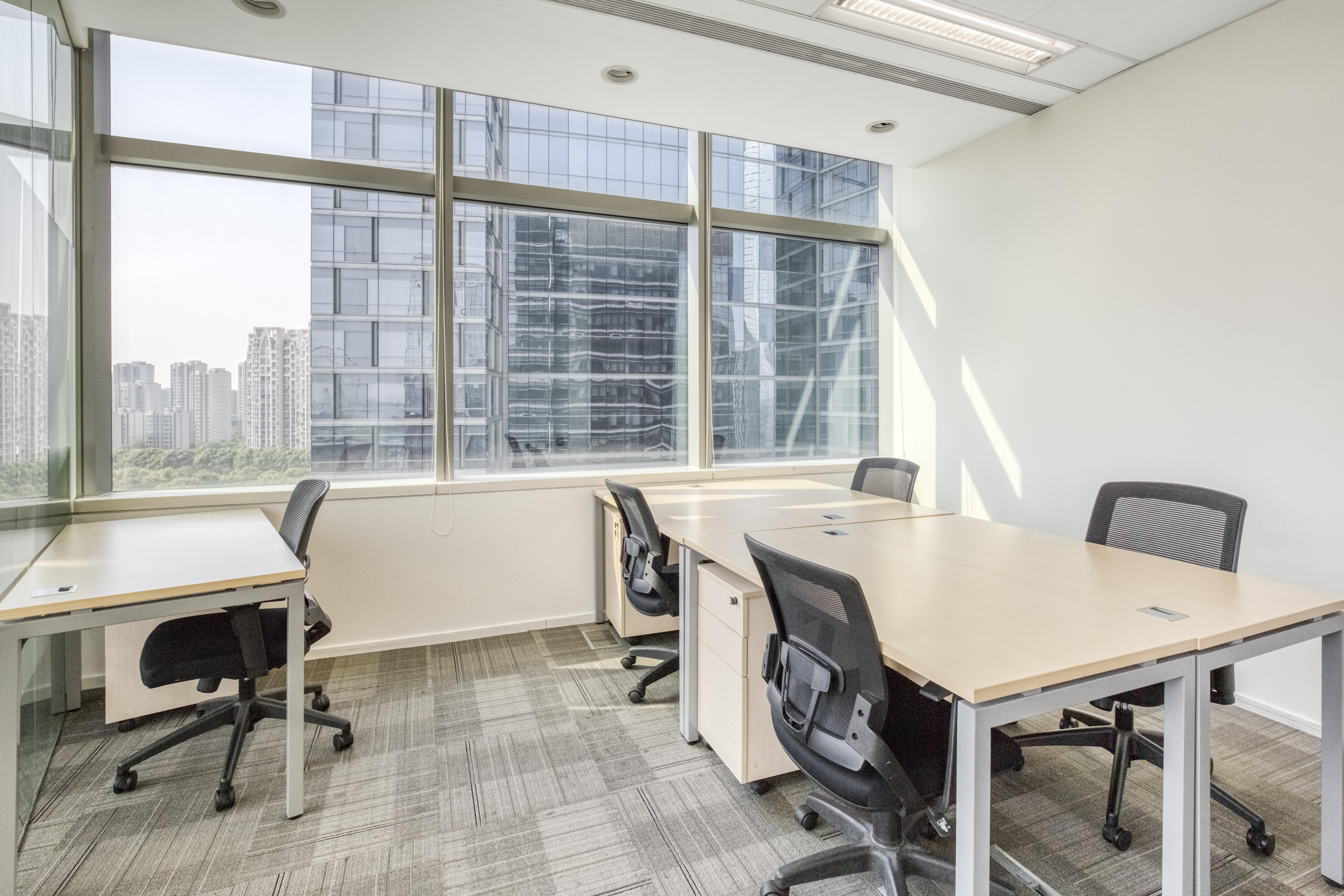 Regus - Suzhou, Jinghope Plaza image 3