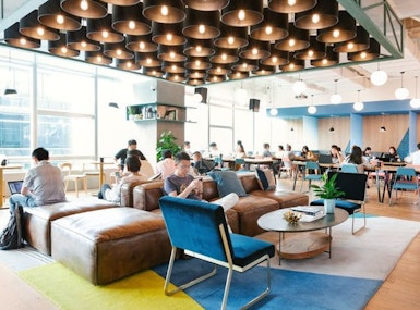 WeWork Oceanwide Fortune Center image 4