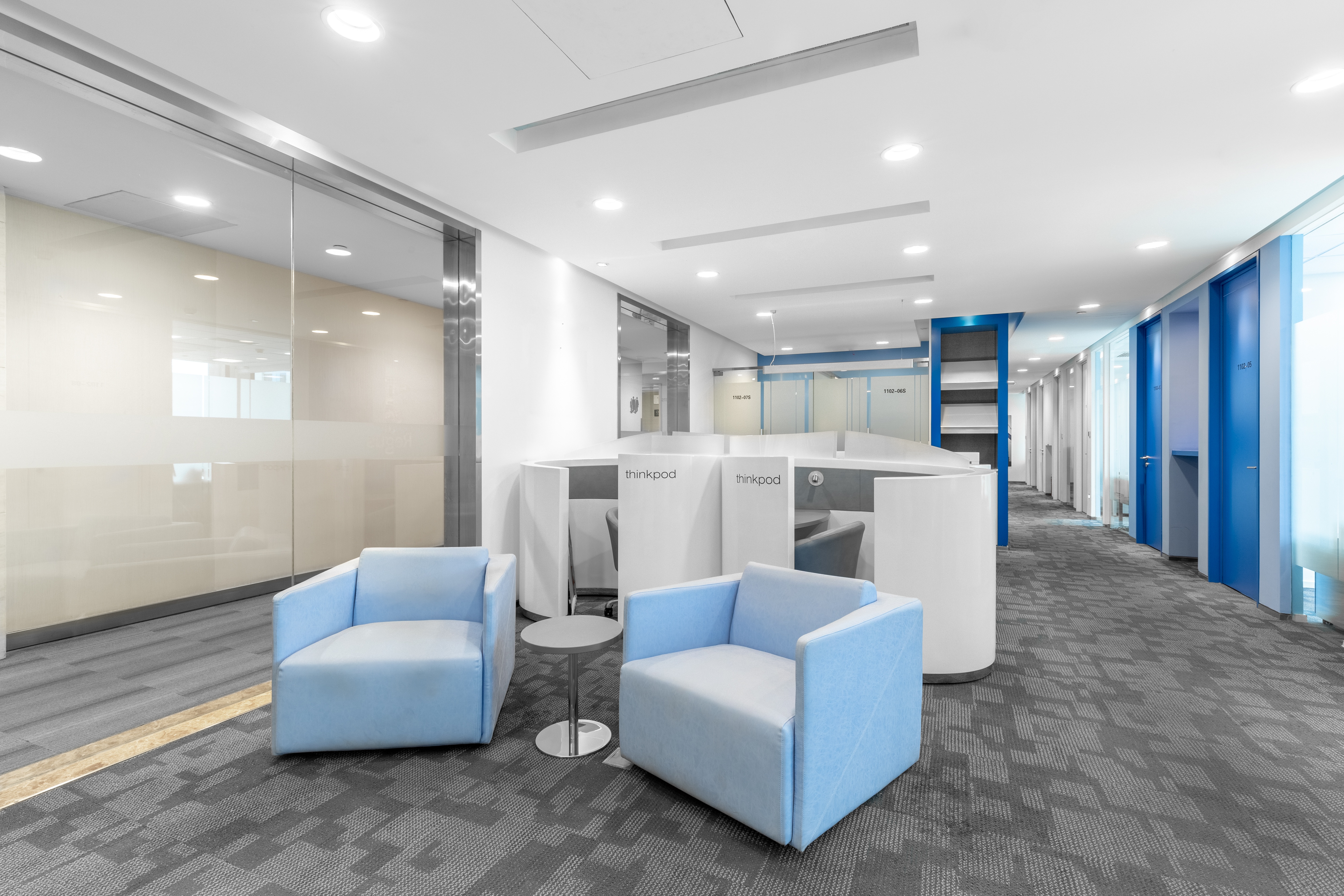 Regus - Xian, Capita Mall Office image 5