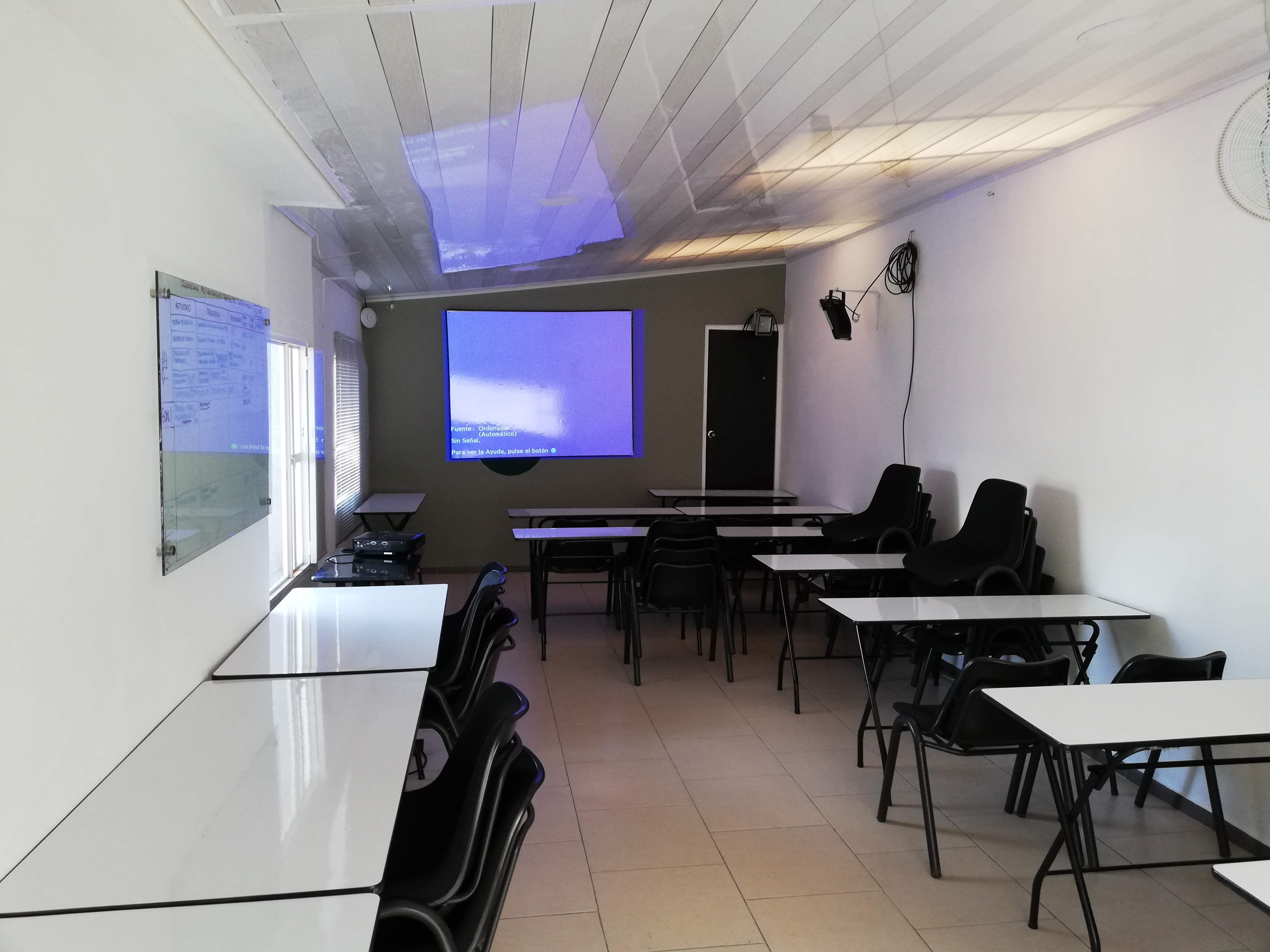 LA COLMENA DIGITAL - COWOKING image 3