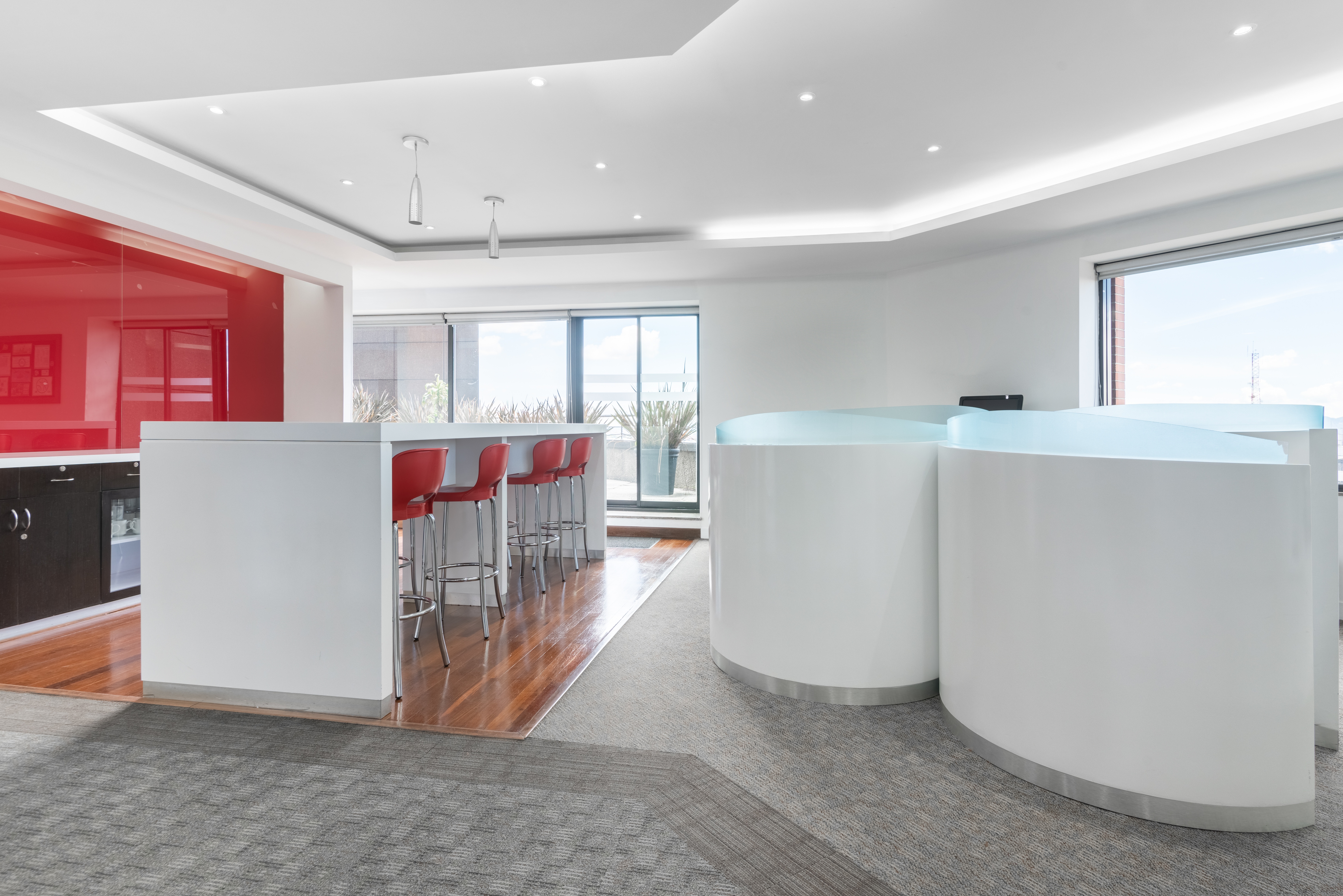 Regus - Bogota, Avenida Chile image 5