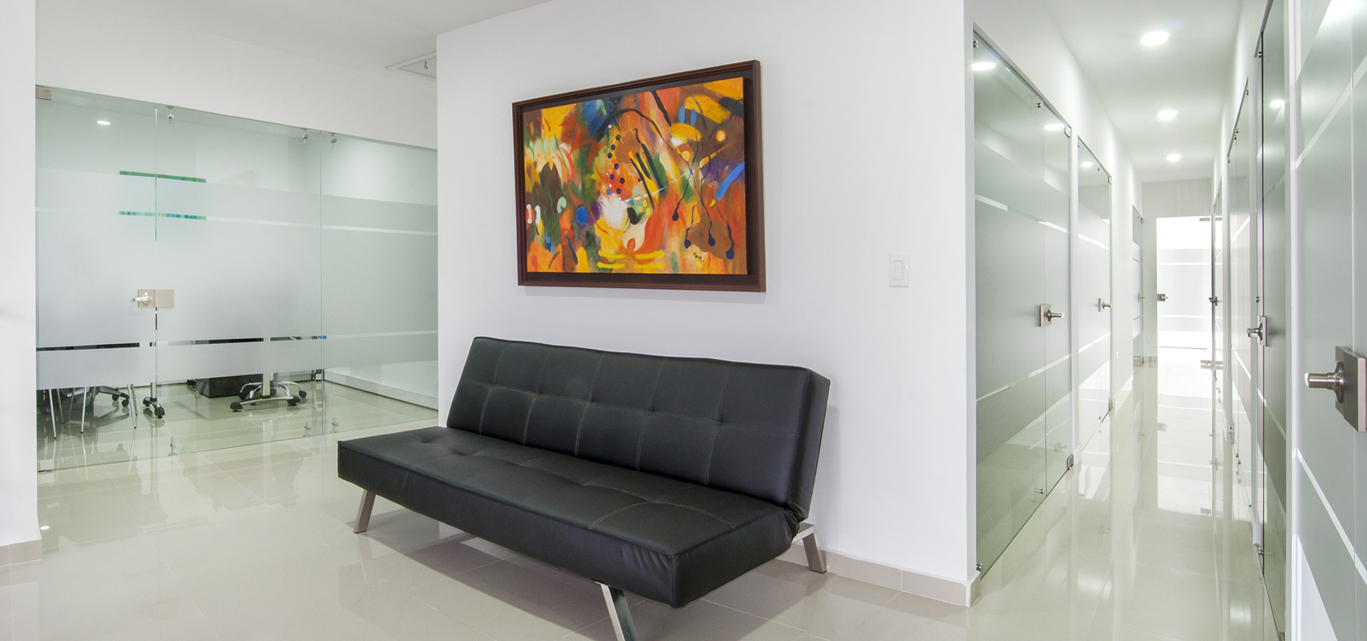 Tus Oficinas Santa Barbara image 5