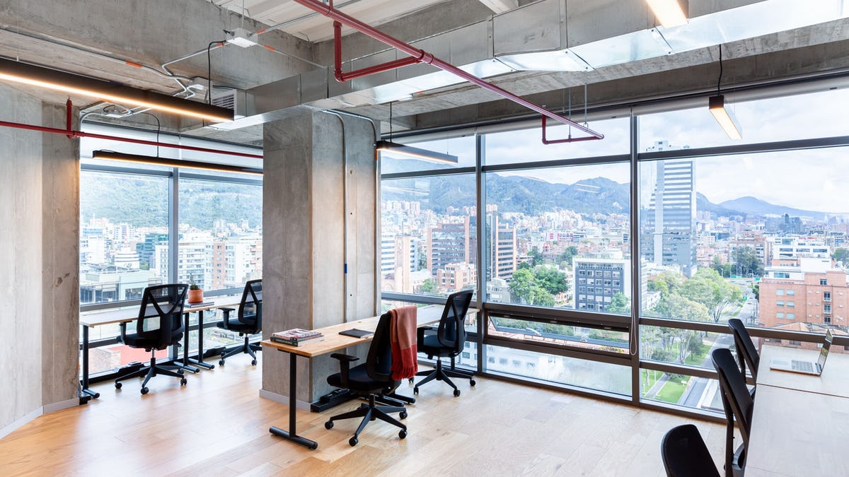 WeWork Carrera 19 # 100 - 45 image 3