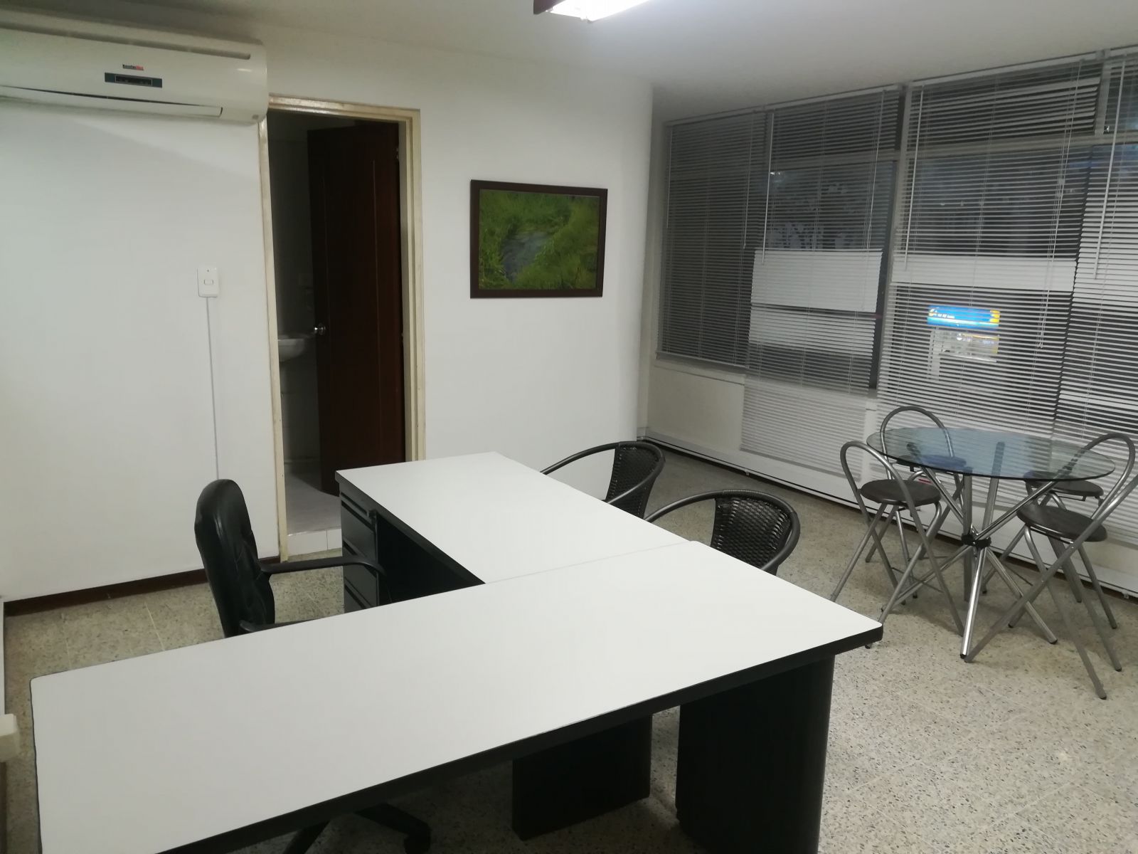 S Y C Centro de Negocios image 5