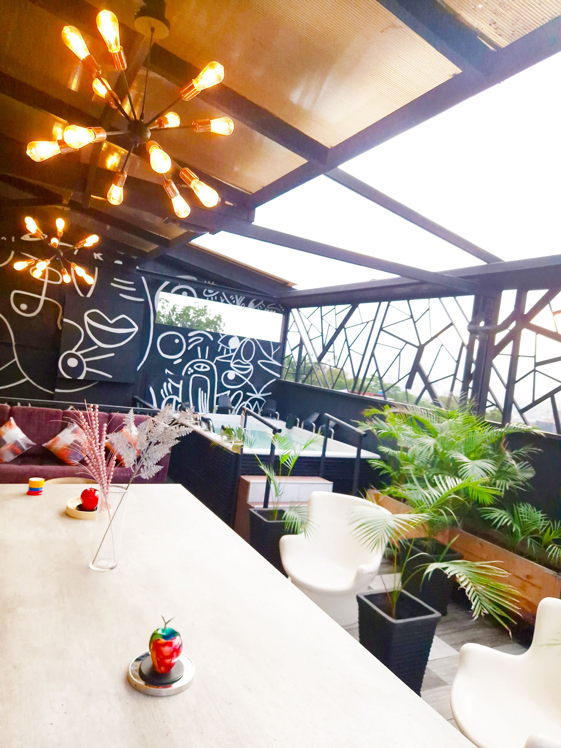 CoLiving Medellin Art District image 3