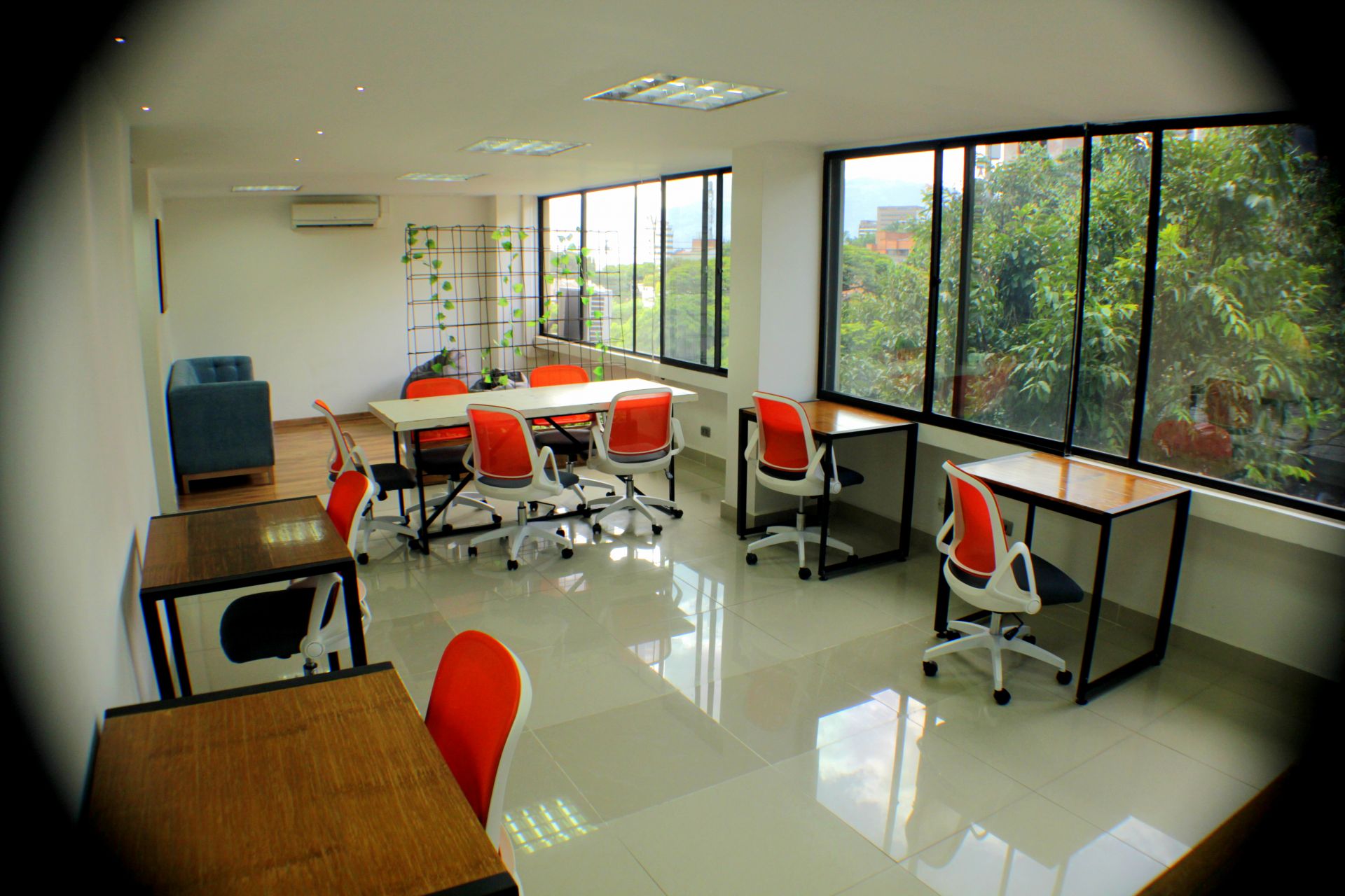 UrbanCoworking image 5