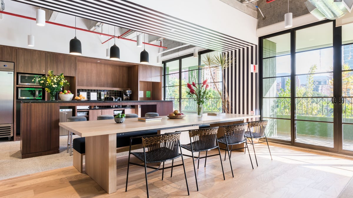 WeWork Calle 7D # 43A-40 image 4