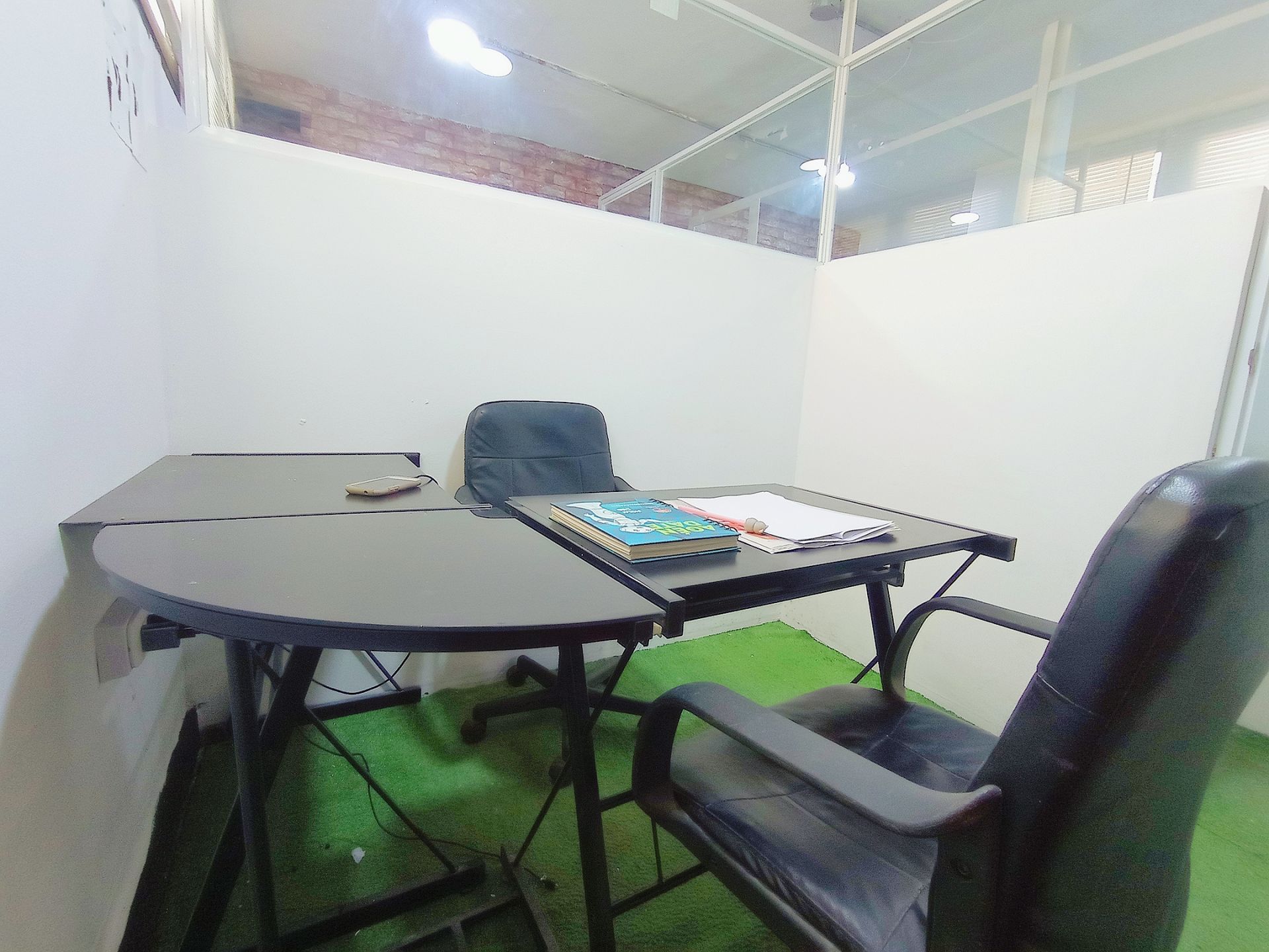 Feeling Coworking image 2