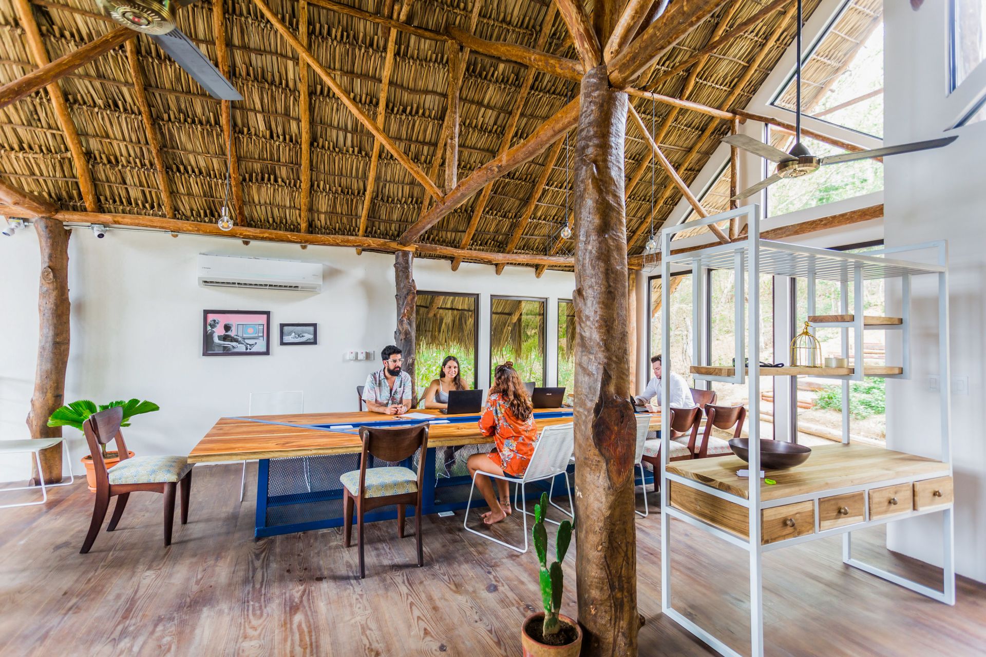 Selina La Fortuna Cowork image 4