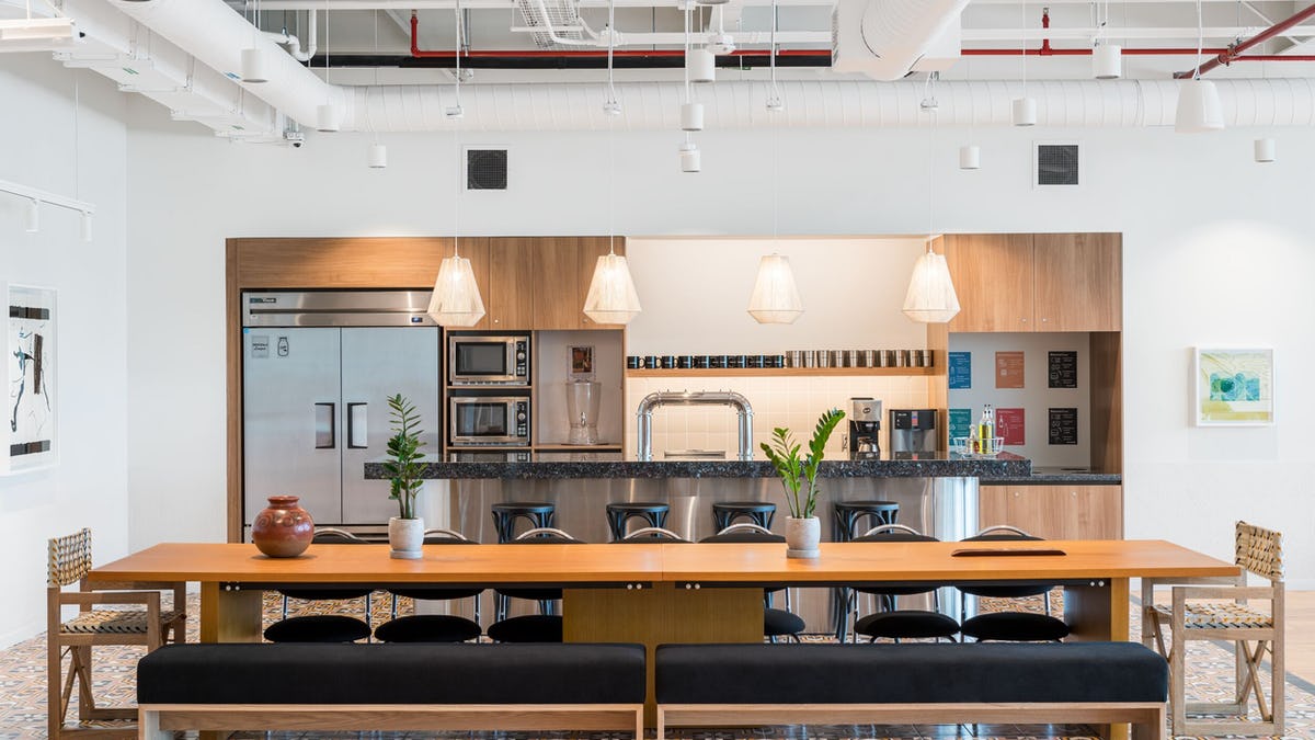 WeWork Plaza Real Cariari image 5