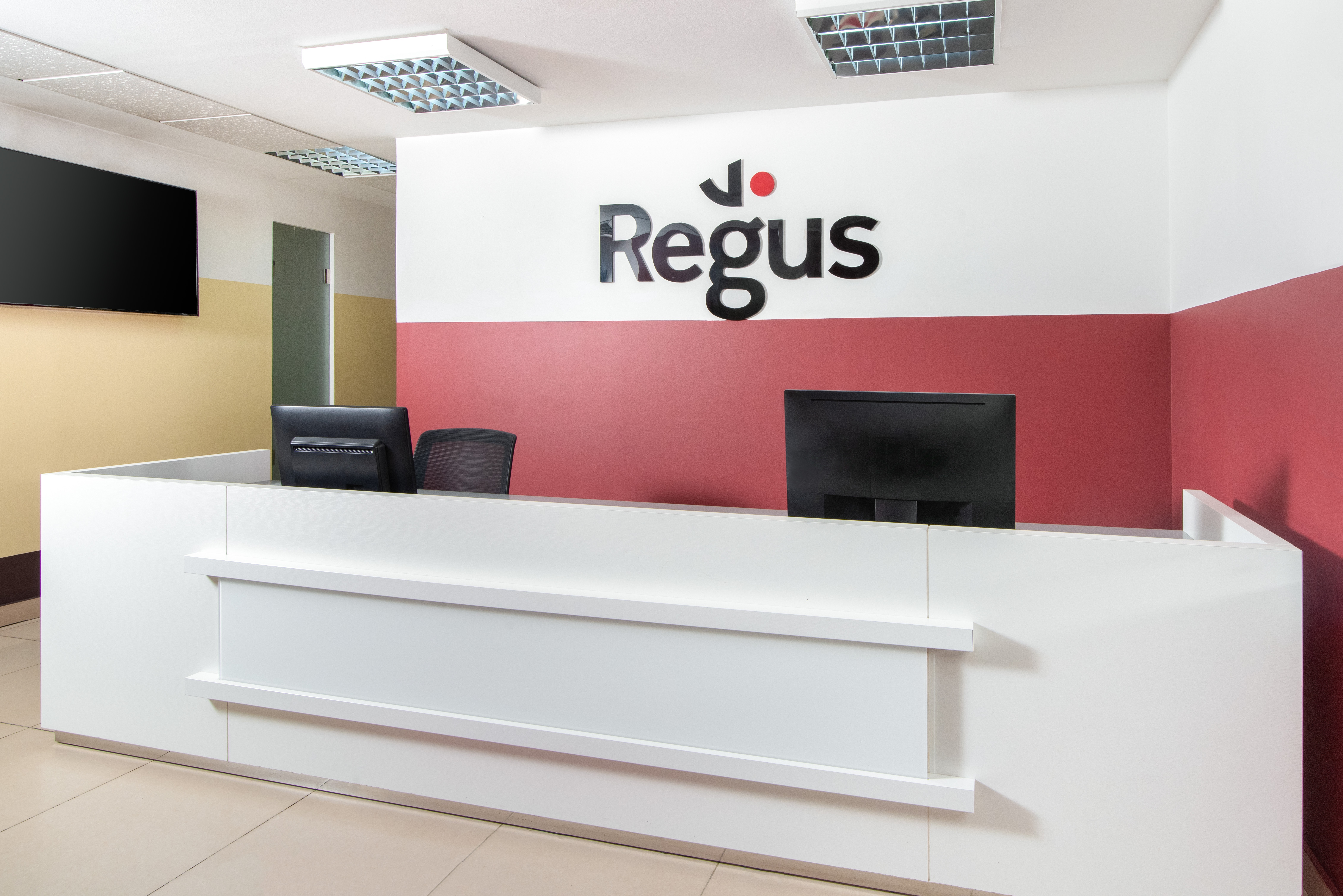 Regus - Abidjan, Plein Ciel image 2