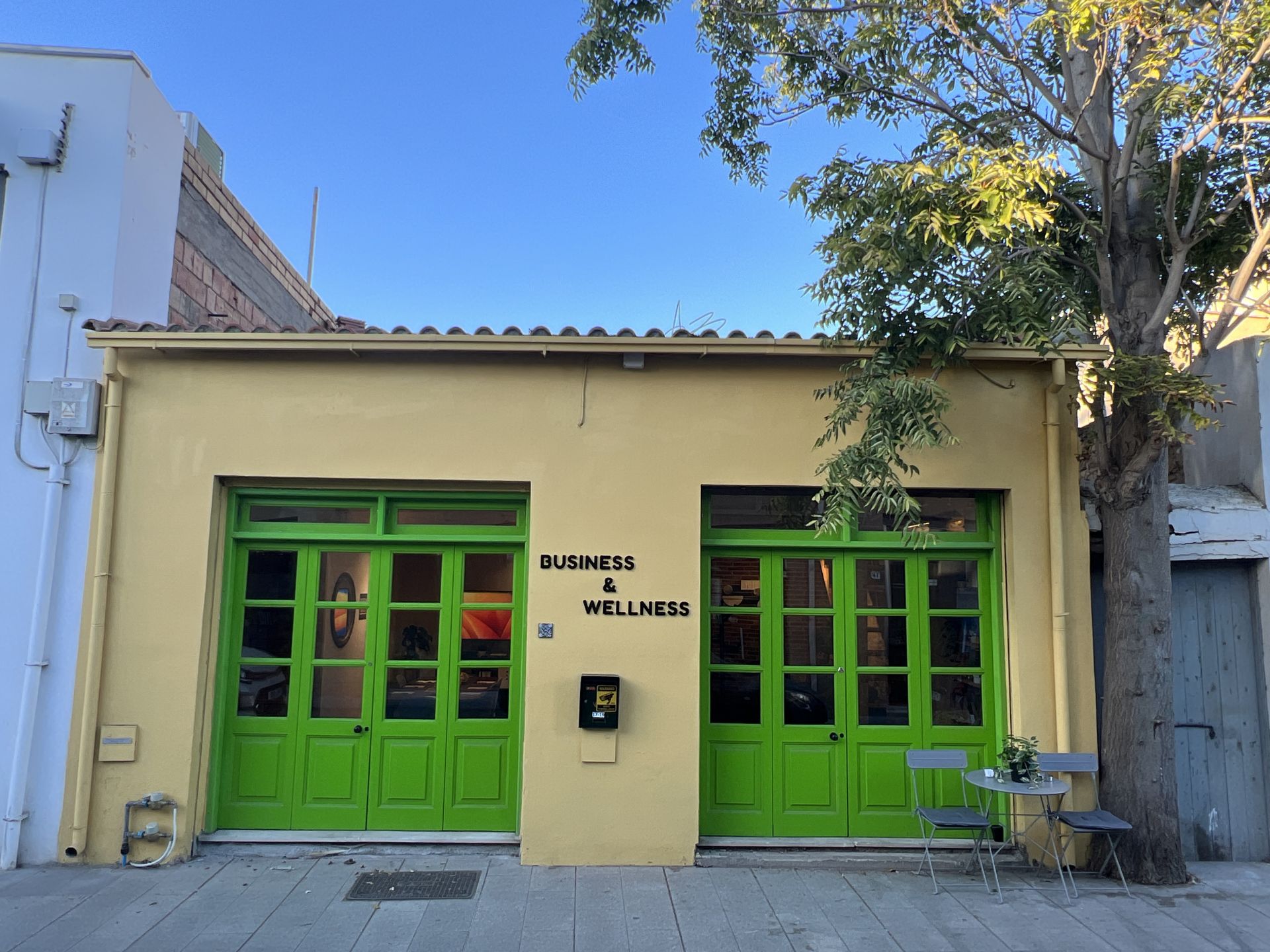 Business and Wellness Lounge image 2