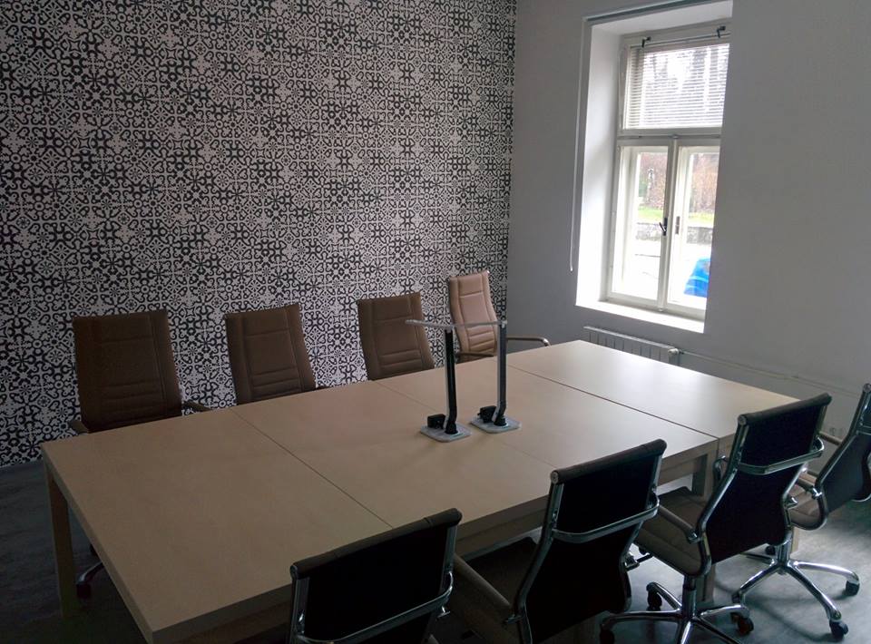 Business Gate image 5