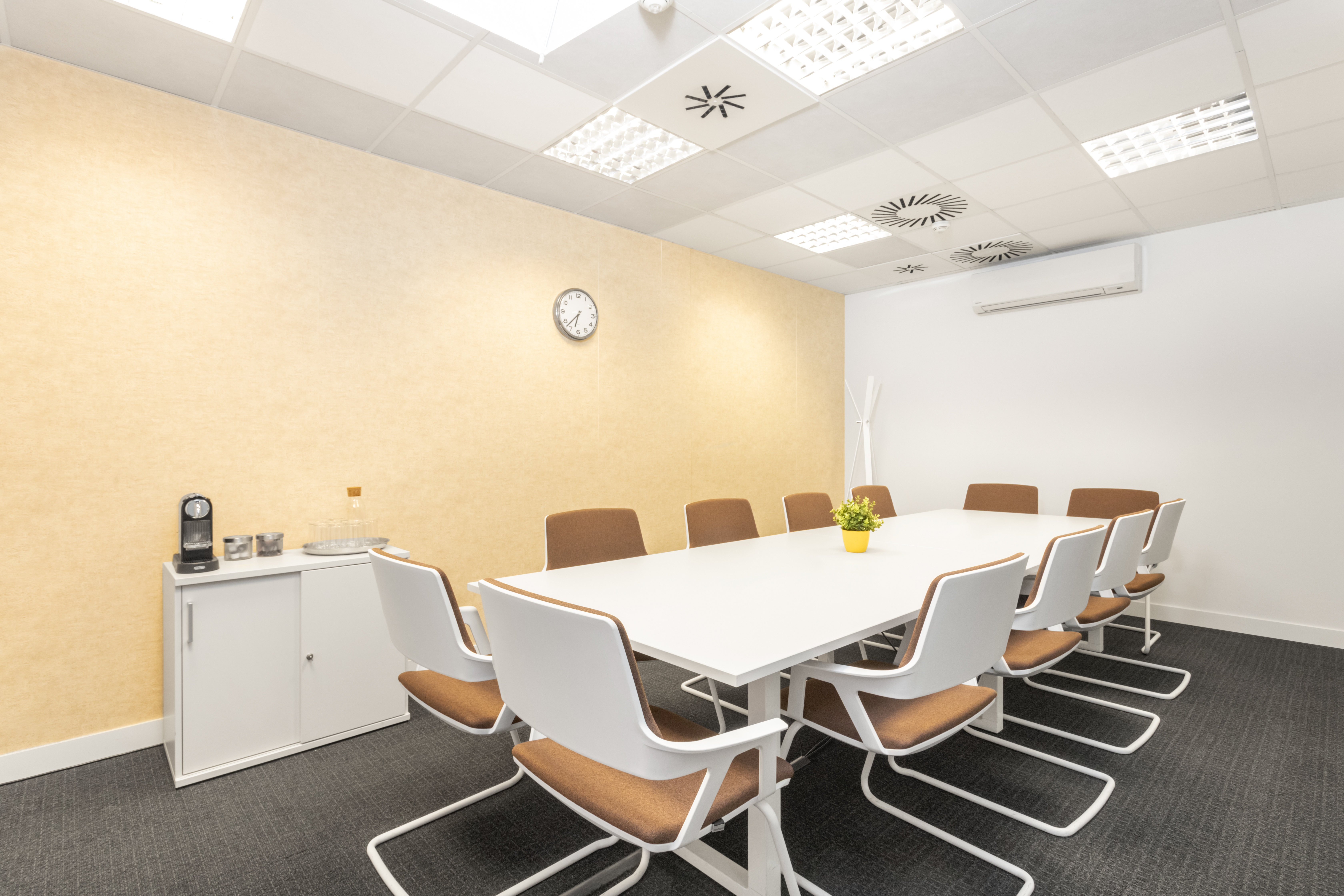 Regus - Prague Zlaty Andel image 4