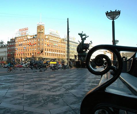 Regus Business Center City image 3