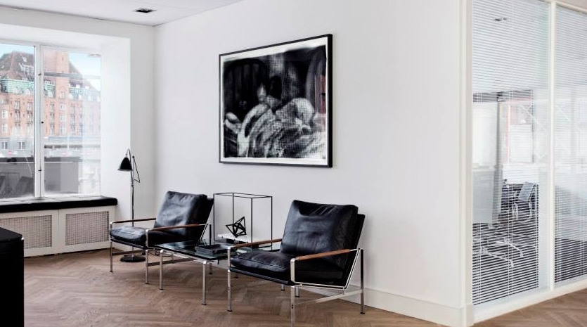 Regus Business Center City image 5