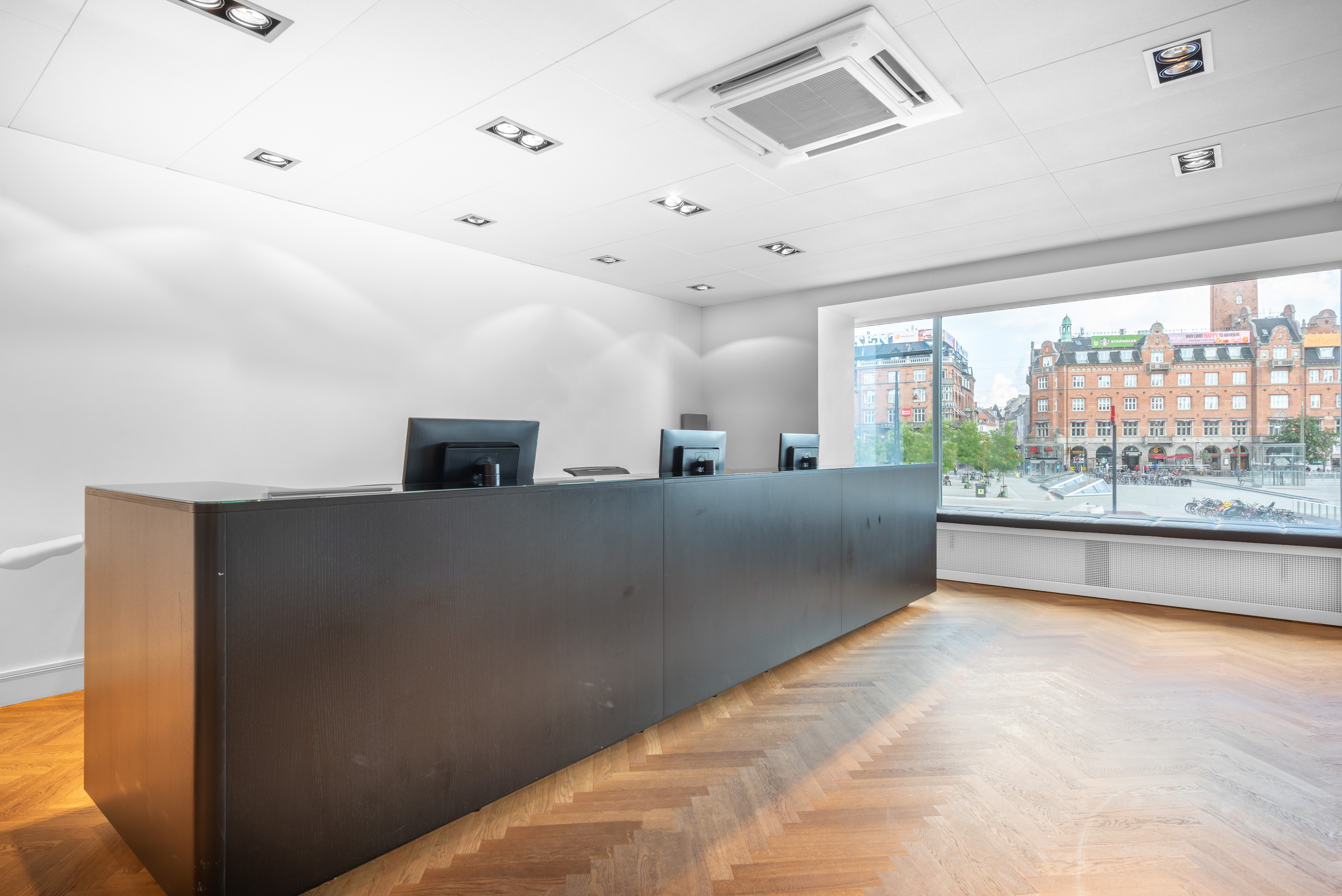 Regus - Copenhagen, Raadhuspladsen image 2