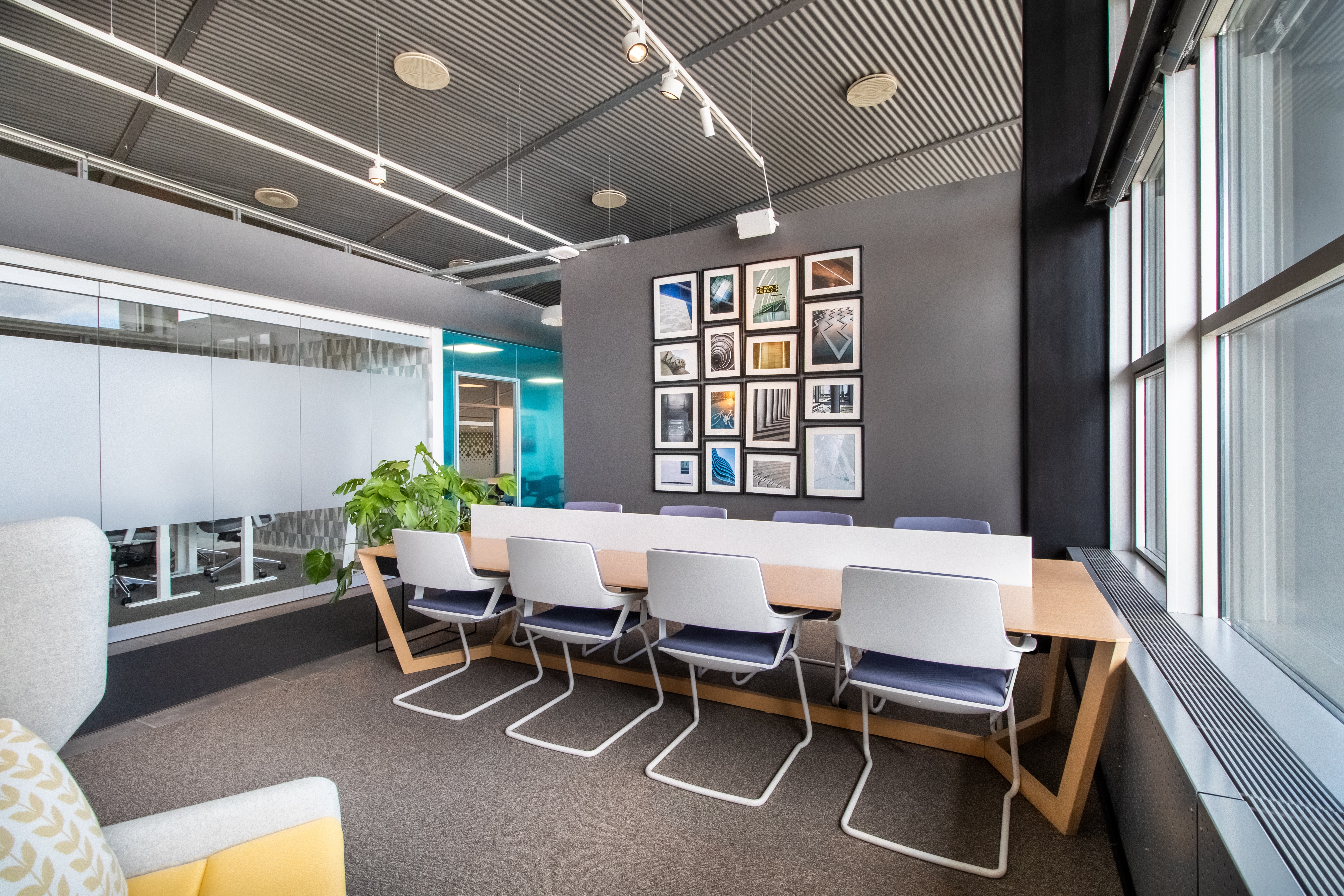 Regus Express - Copenhagen Airport Terminal 3, Regus Express image 2