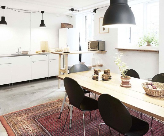 The Rabbit Hole image 2