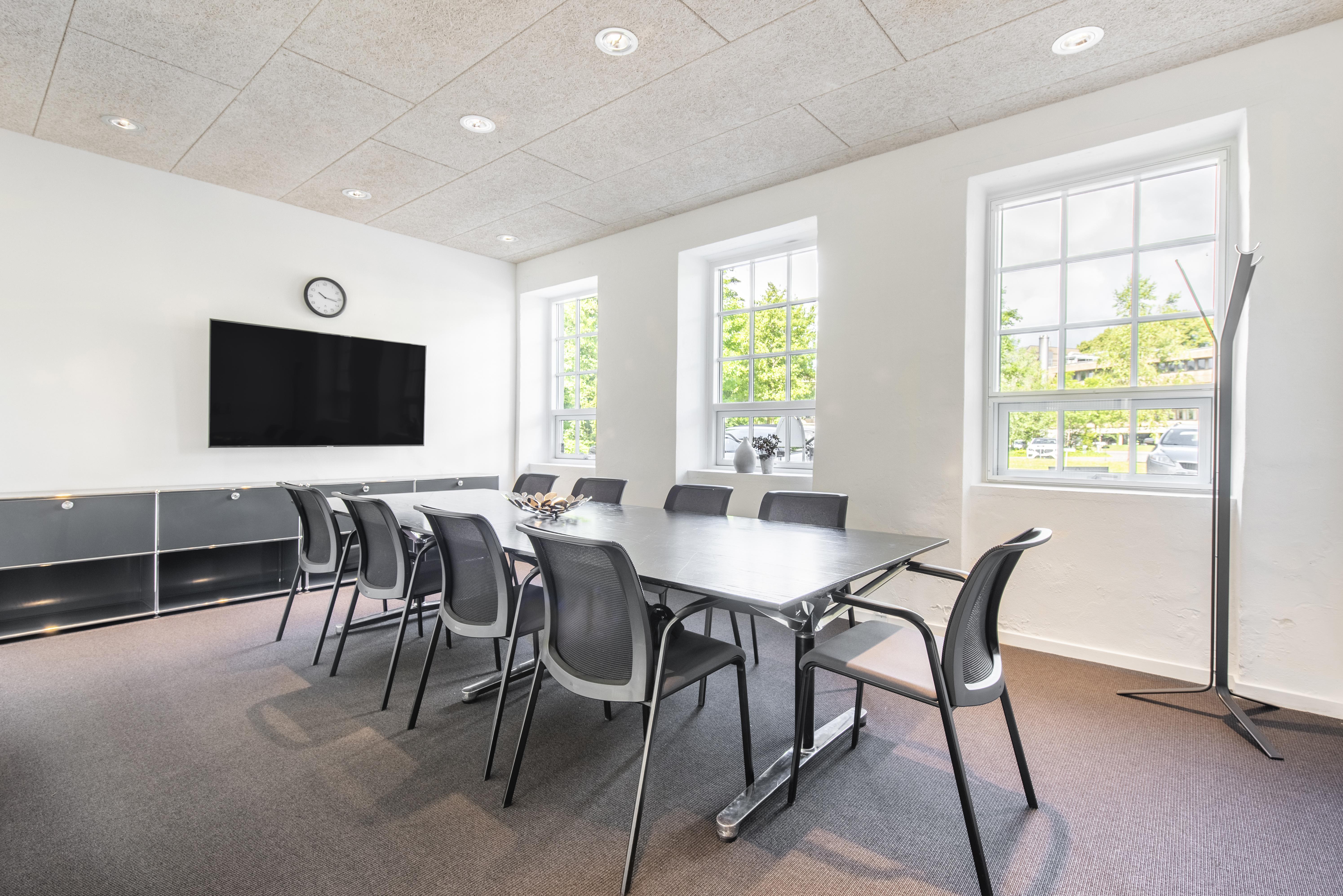 Regus - Copenhagen, Lyngby Hovedgade image 4