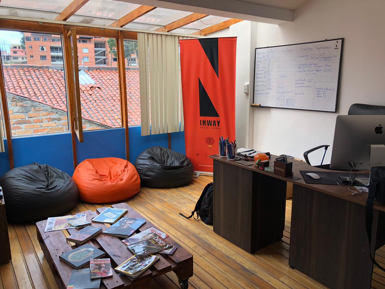 CoWorking Cuenca image 2