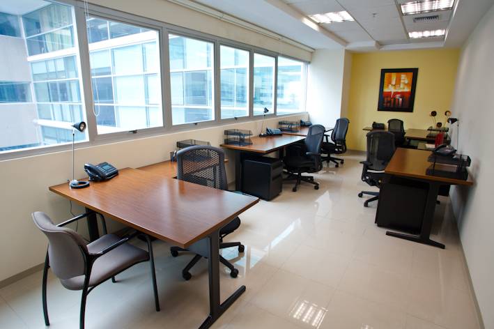 Regus - Guayaquil, Mall del Sol image 3