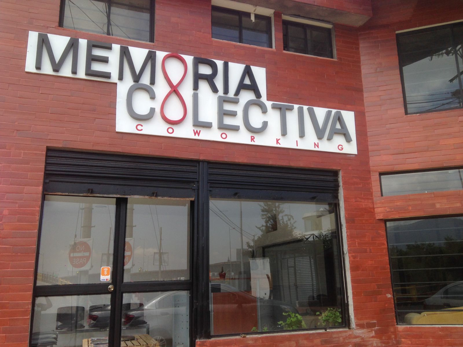 Coworking A La Española: Chamba Colectiva En Jerga