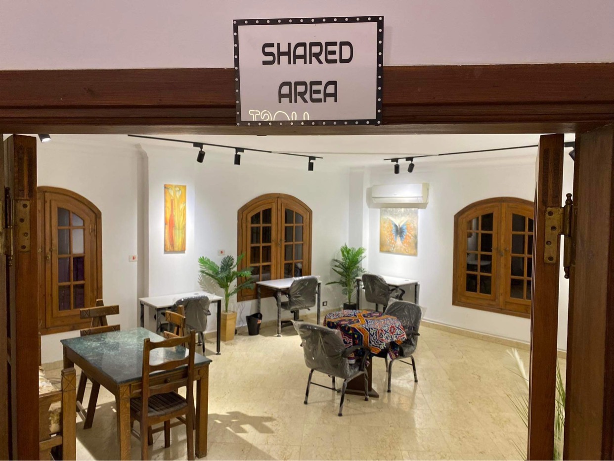 HOST COWORKING SPACE image 2