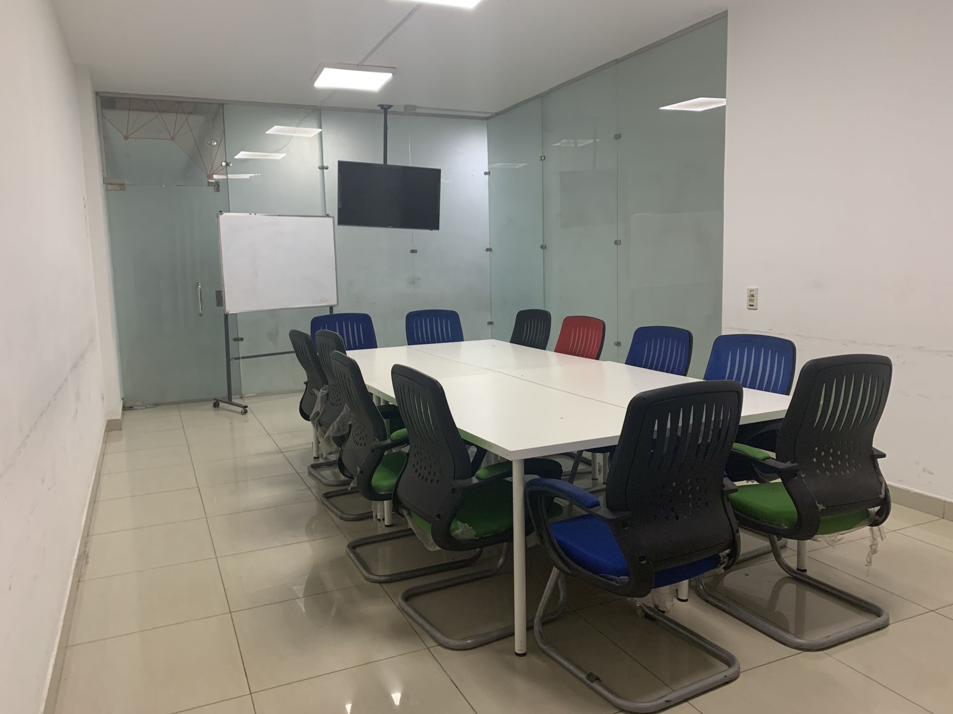 Pivot Coworking Space image 5