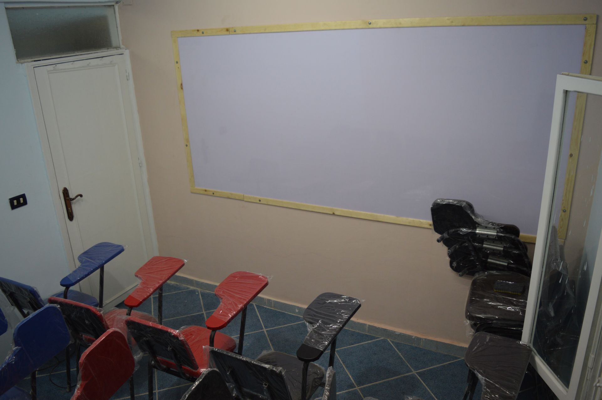 Study & Cowork Area image 5